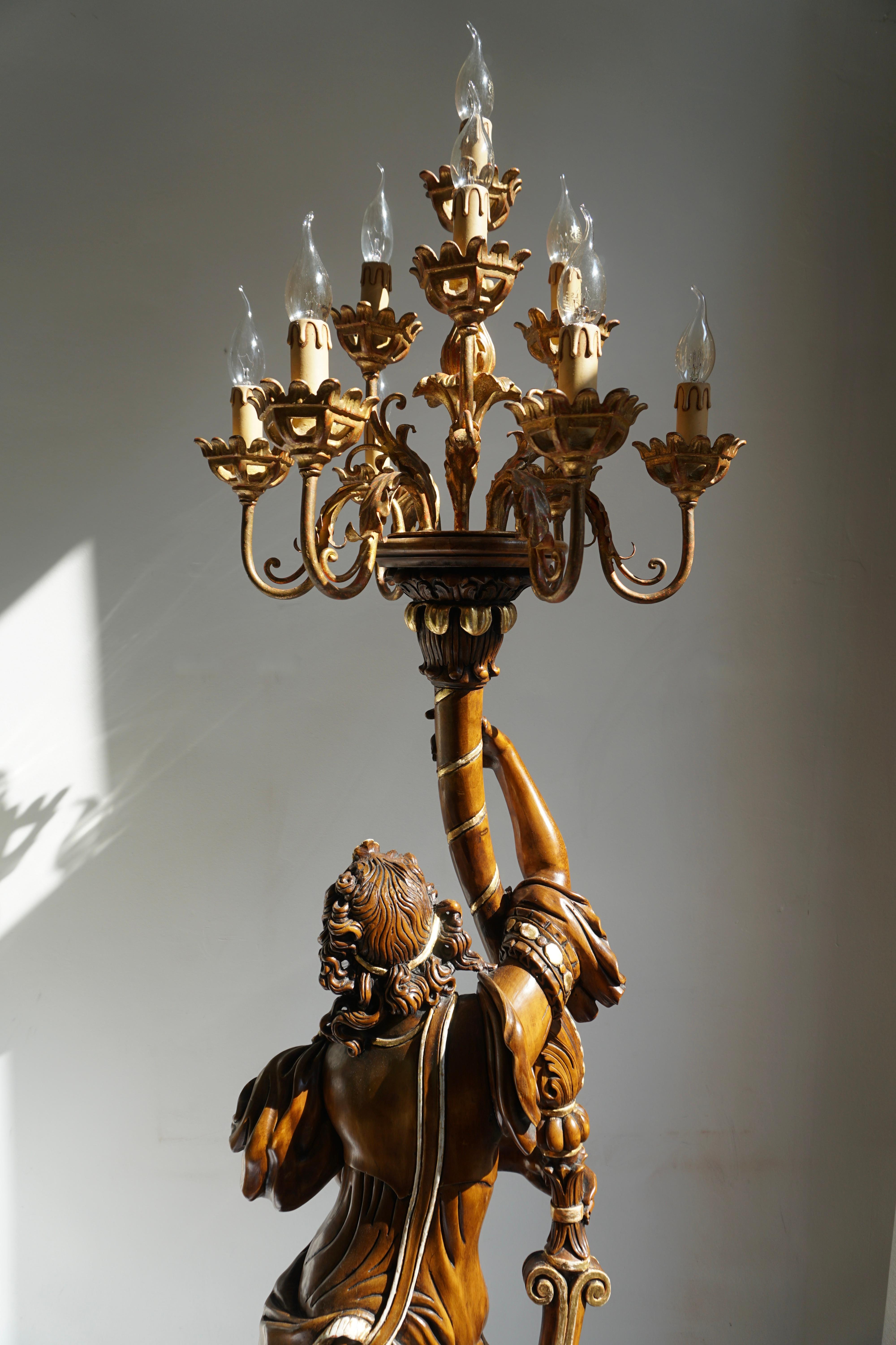 Italian Gilded Wood Venetian Figural Torchère Candelabra Floor Lamp For Sale 9
