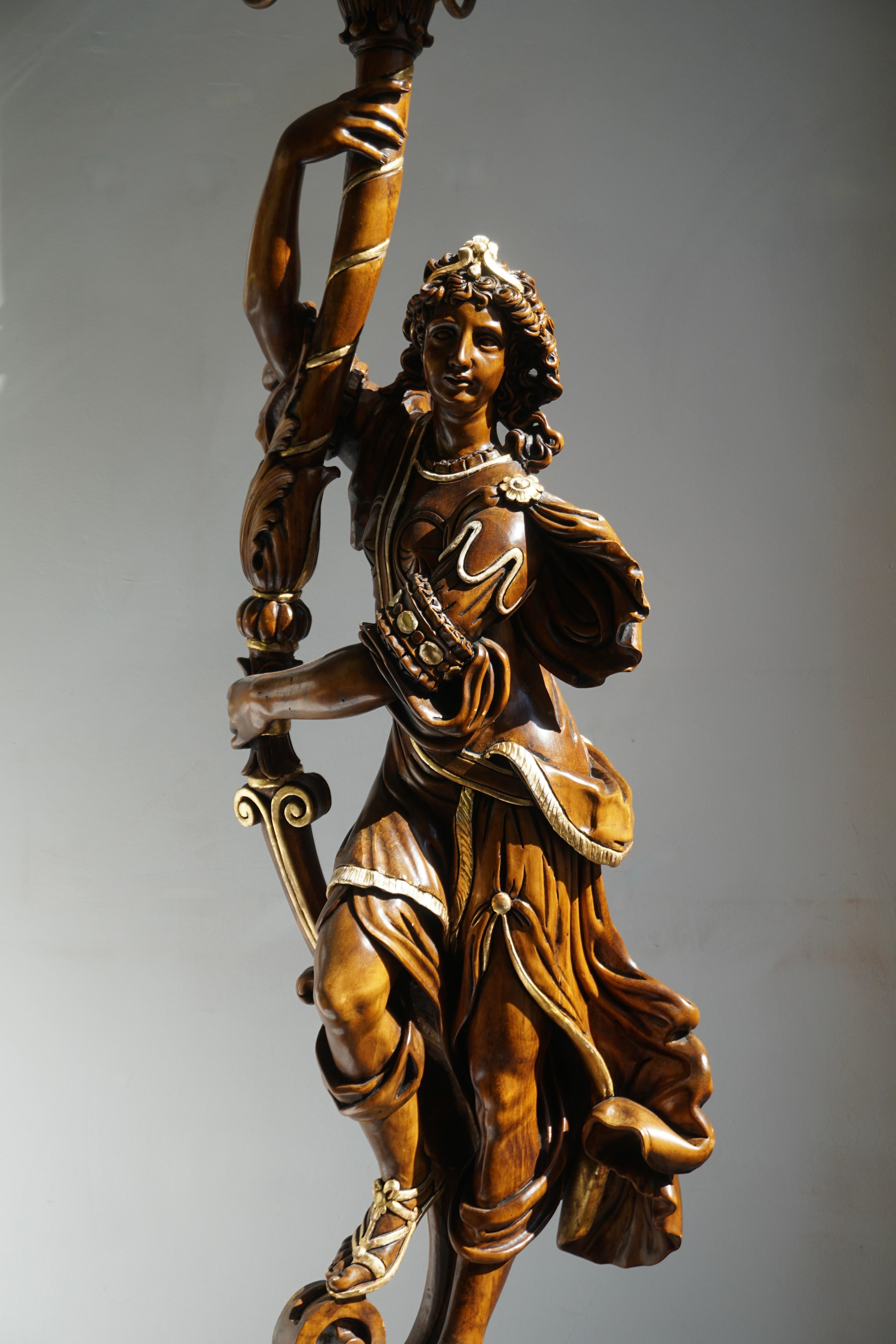 Italian Gilded Wood Venetian Figural Torchère Candelabra Floor Lamp For Sale 10