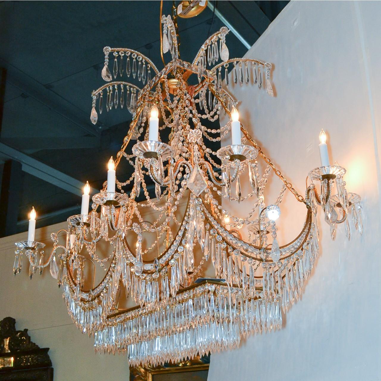 Italian Gilt Brass and Crystal Elongated Chandelier In Excellent Condition In Dallas, TX