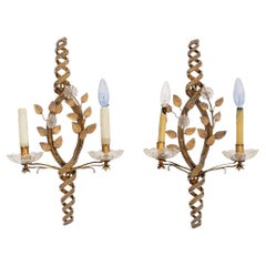 Apliques italianos de dos luces de latón dorado y cristal, 2