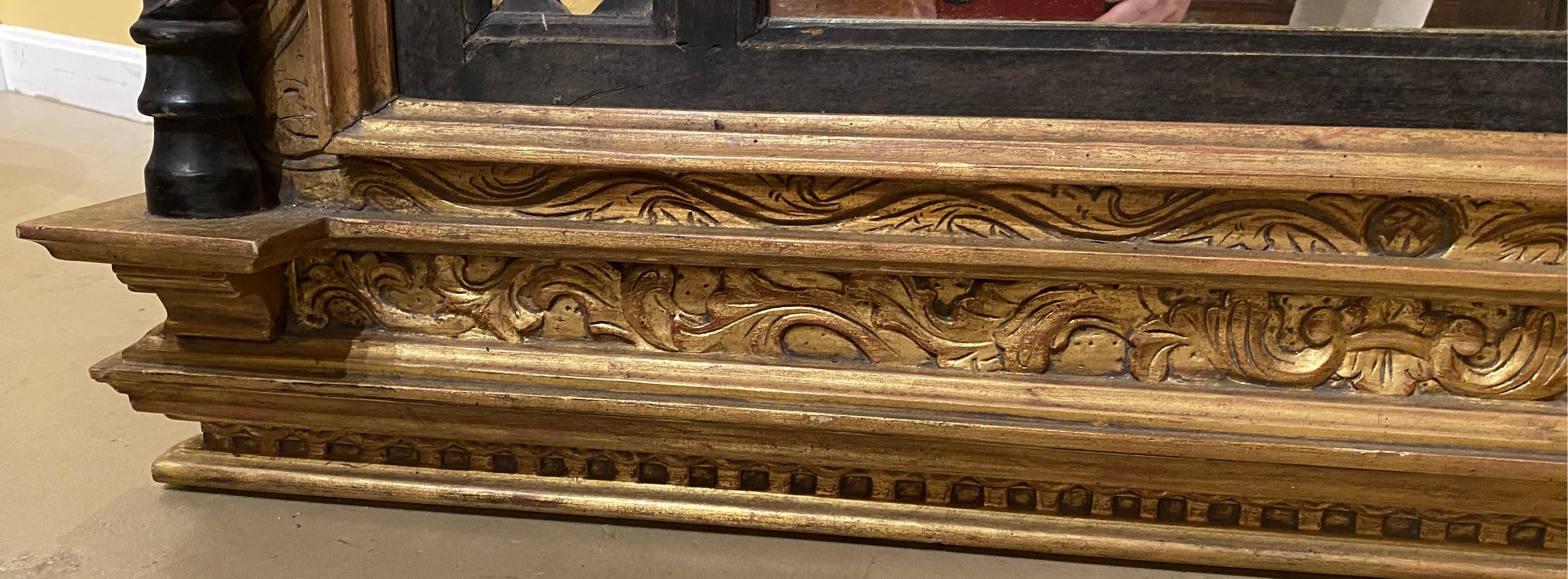 Italian Gilt Carved Over Mantle Mirror with Lattice and Barley Twist Columns For Sale 5