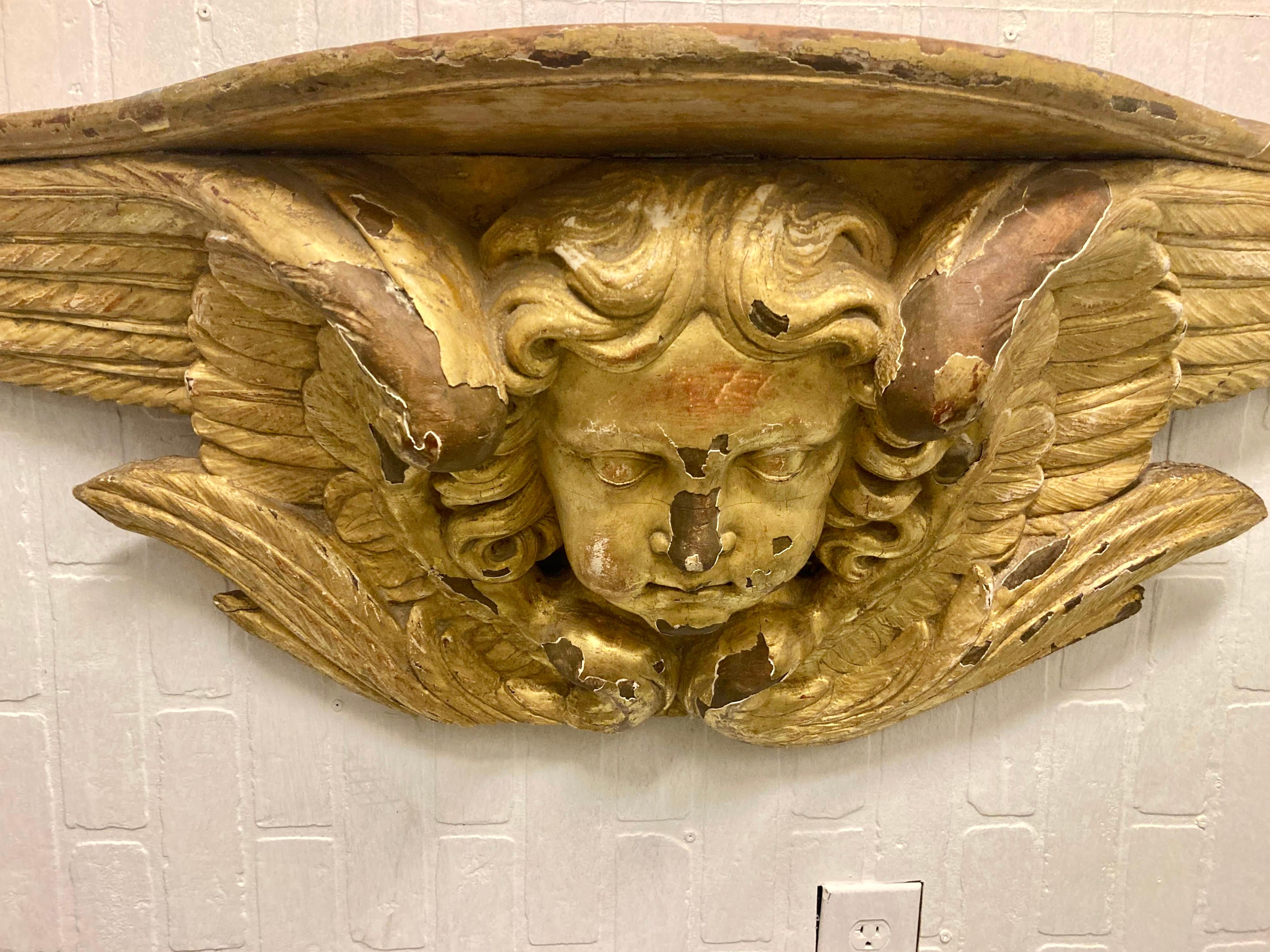 Italian Gilt Carved Wood Angel Wall Mounted Console For Sale 3