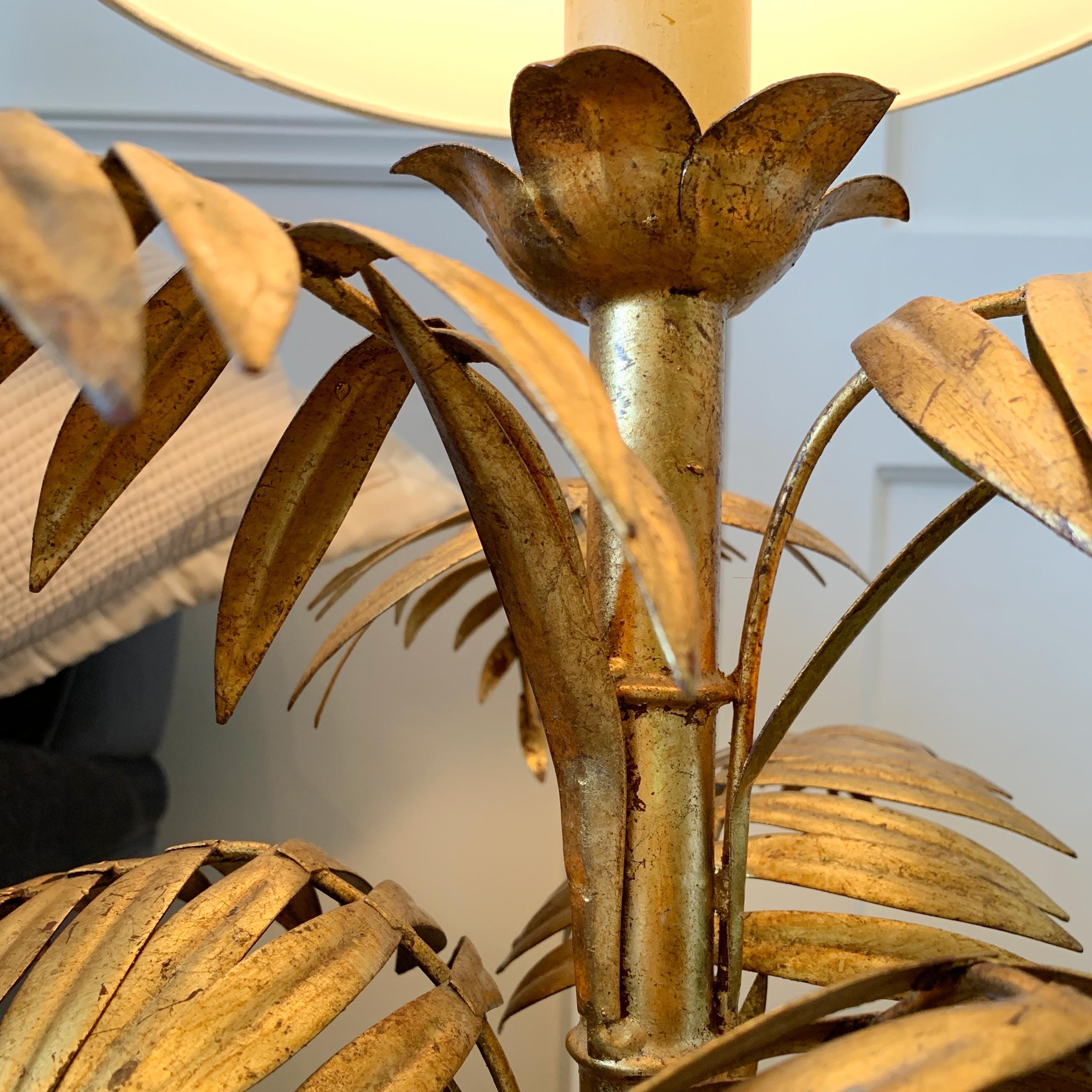 Italian Gold Faux Bamboo Palm Table Lamp 1950s In Good Condition For Sale In Hastings, GB