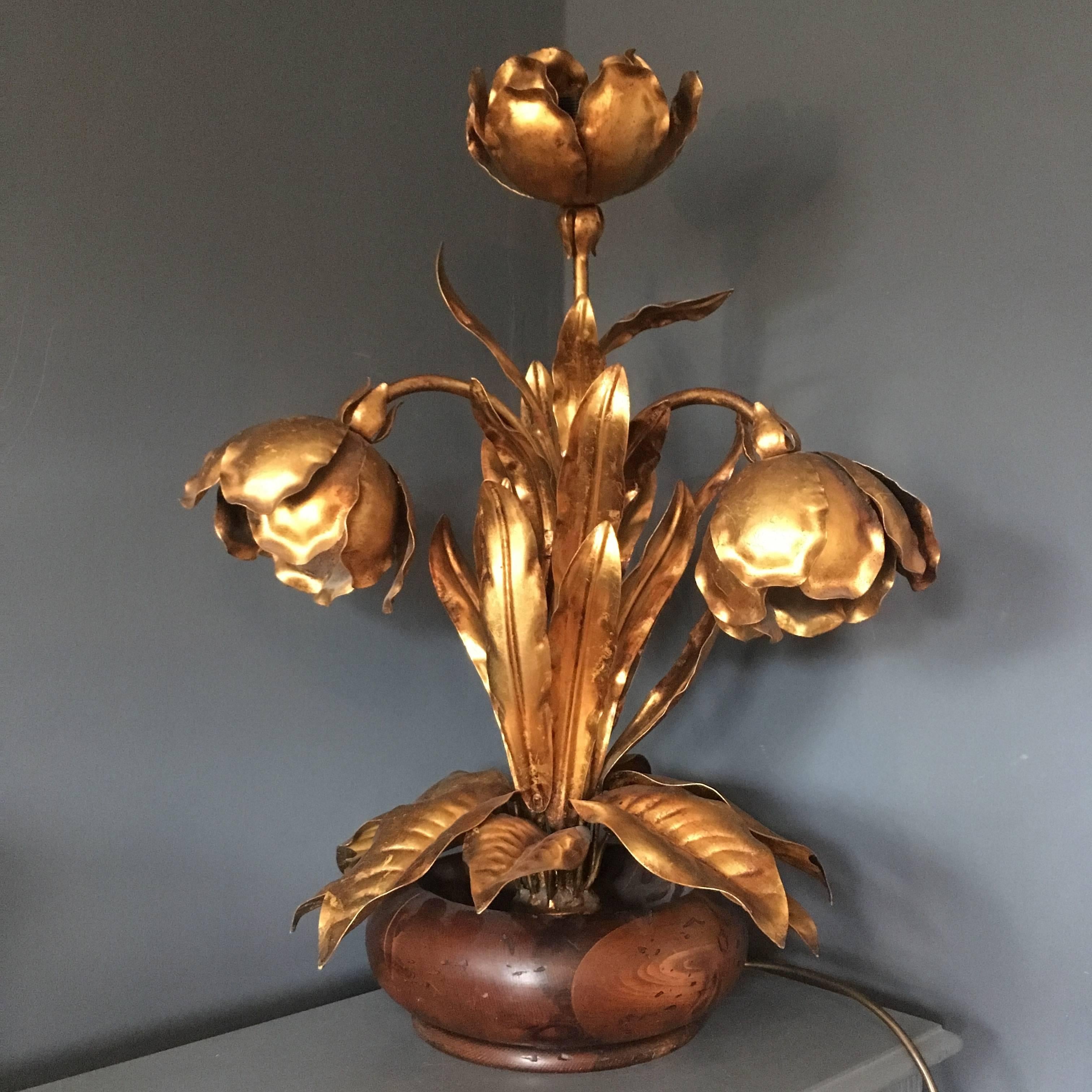 Italian Gilt Flower Tole Lamp, 1970s 2