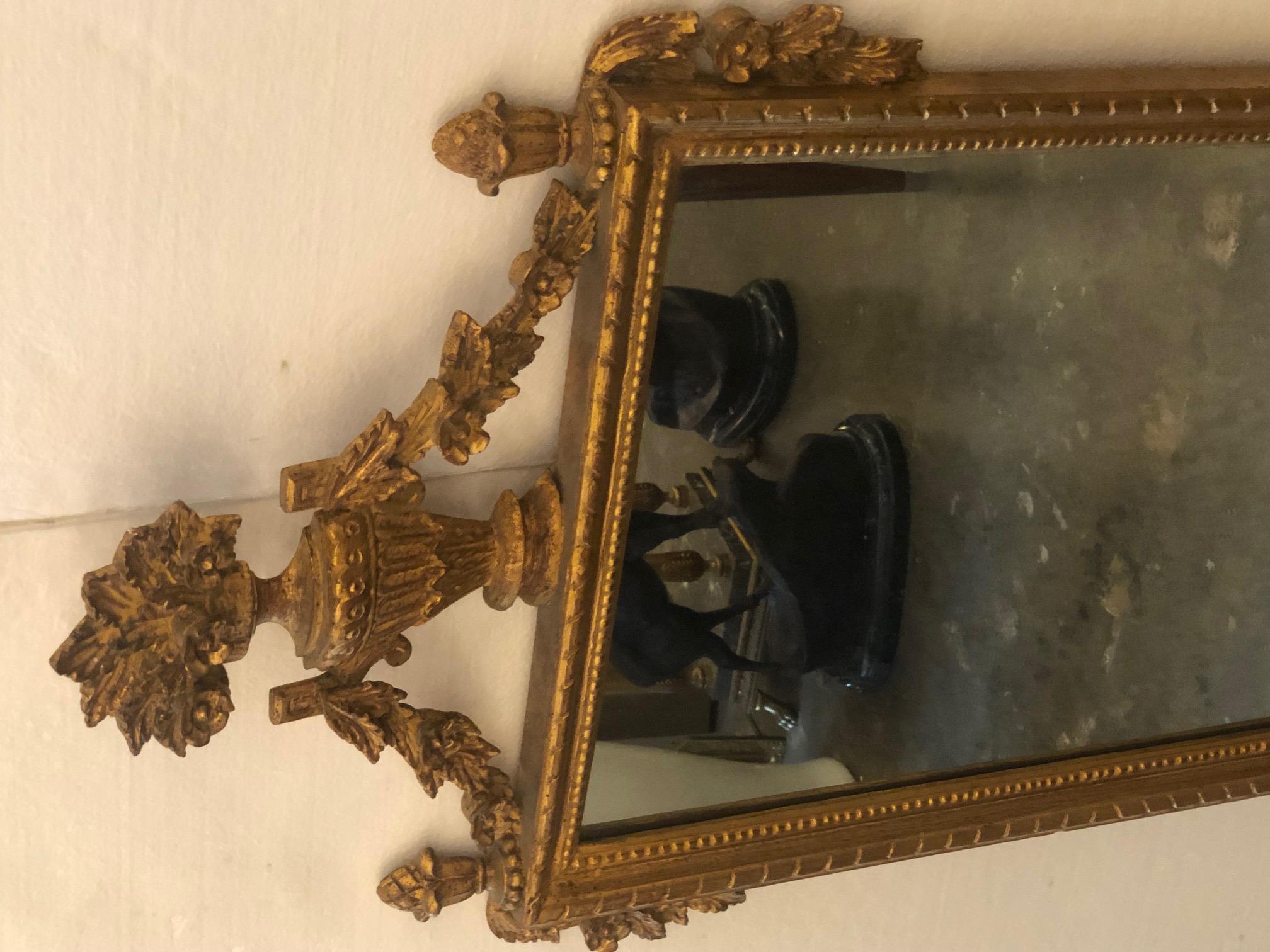 Beautiful medium size entry gilt gold mirror 19th century.