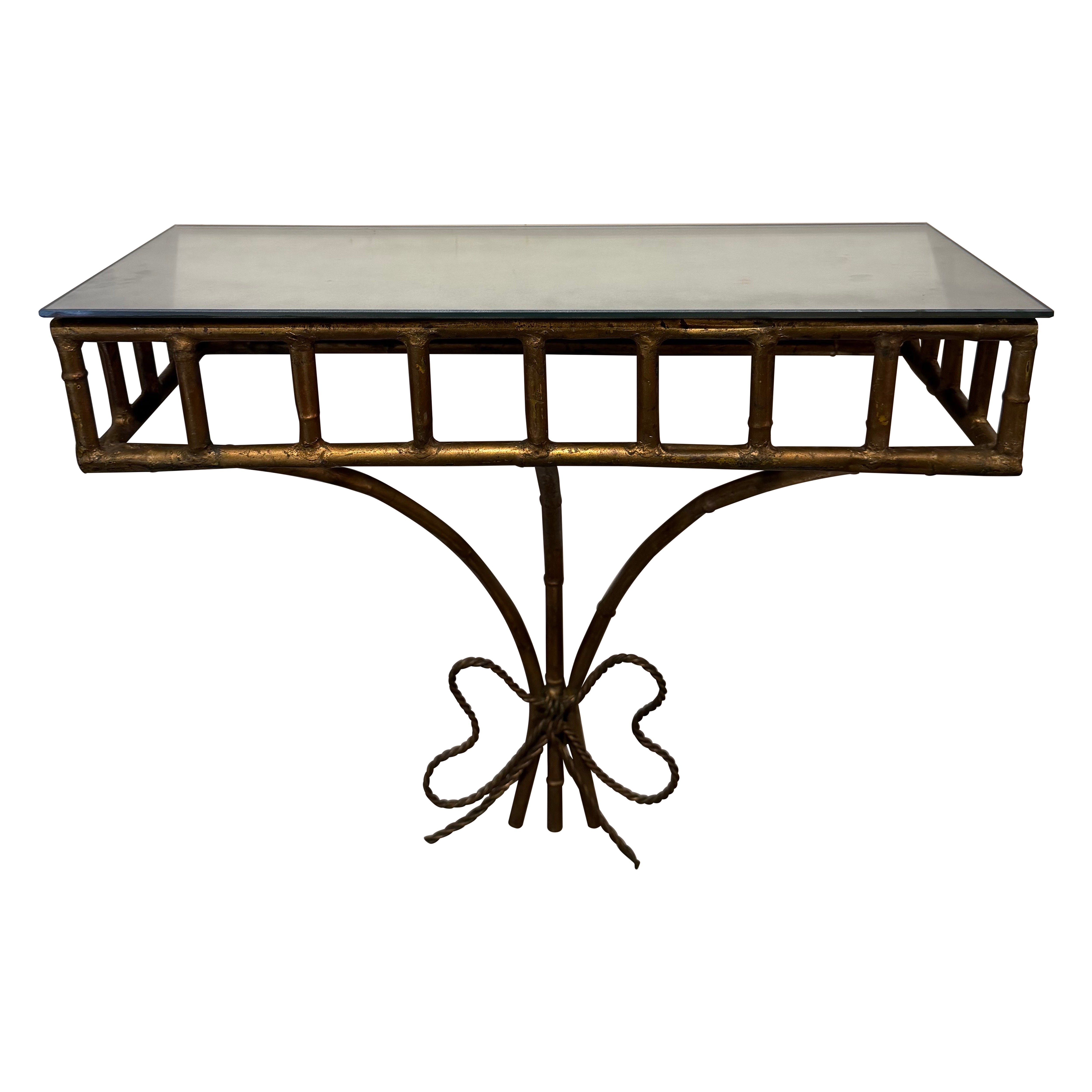 Console / Etagère murale en faux bambou et fer doré italien en vente