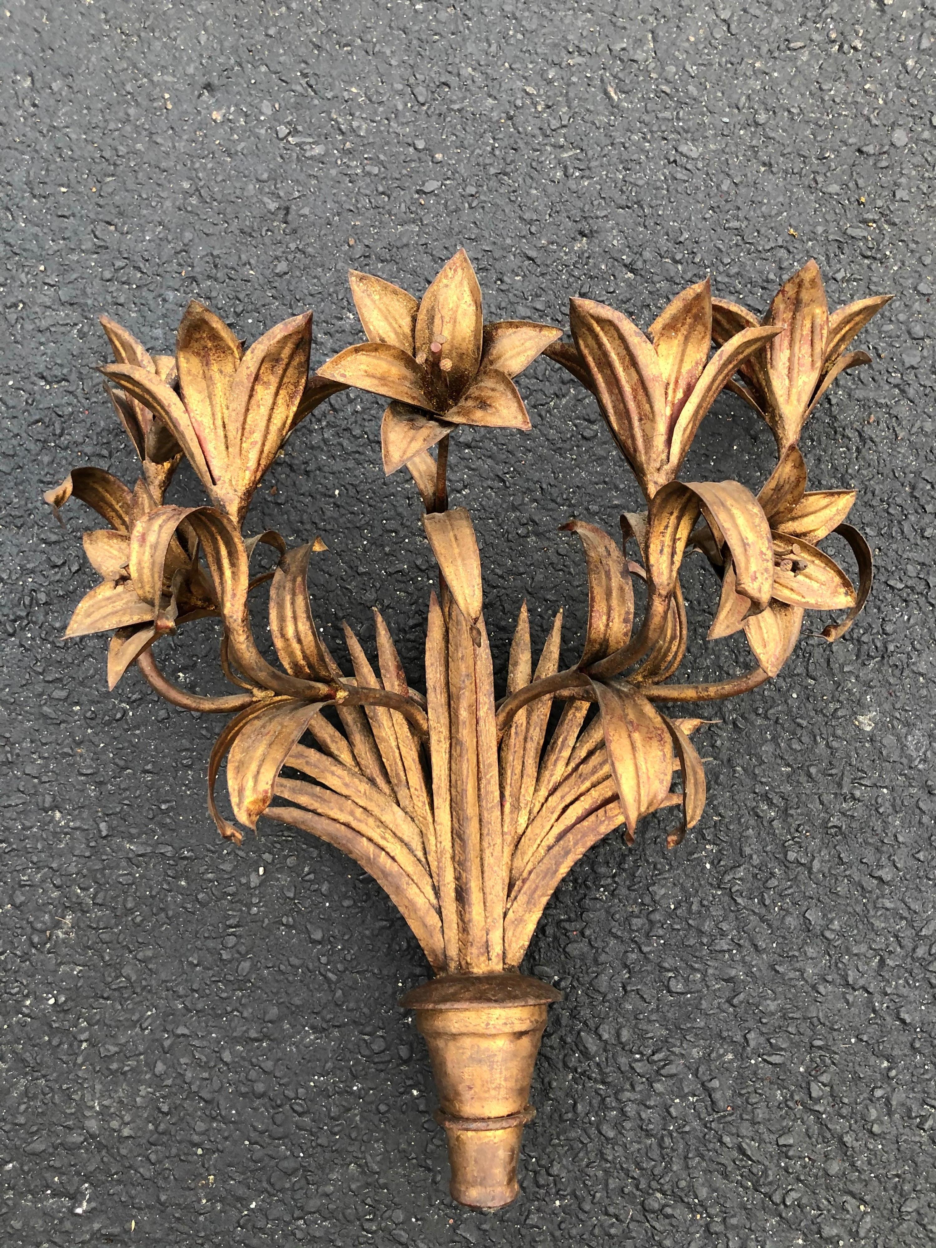 Large Italian Gilt Iron Floral Wall Sconce For Sale 5