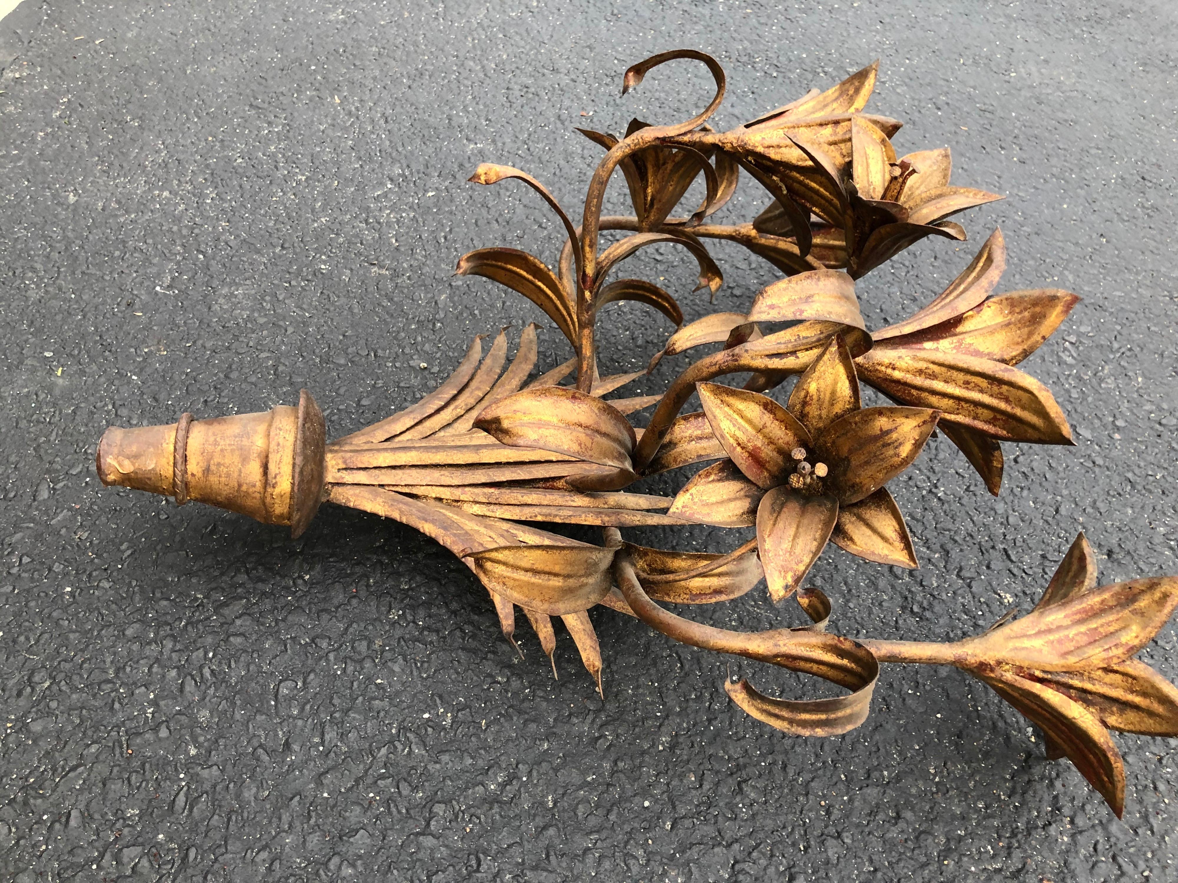 Mid-20th Century Large Italian Gilt Iron Floral Wall Sconce For Sale