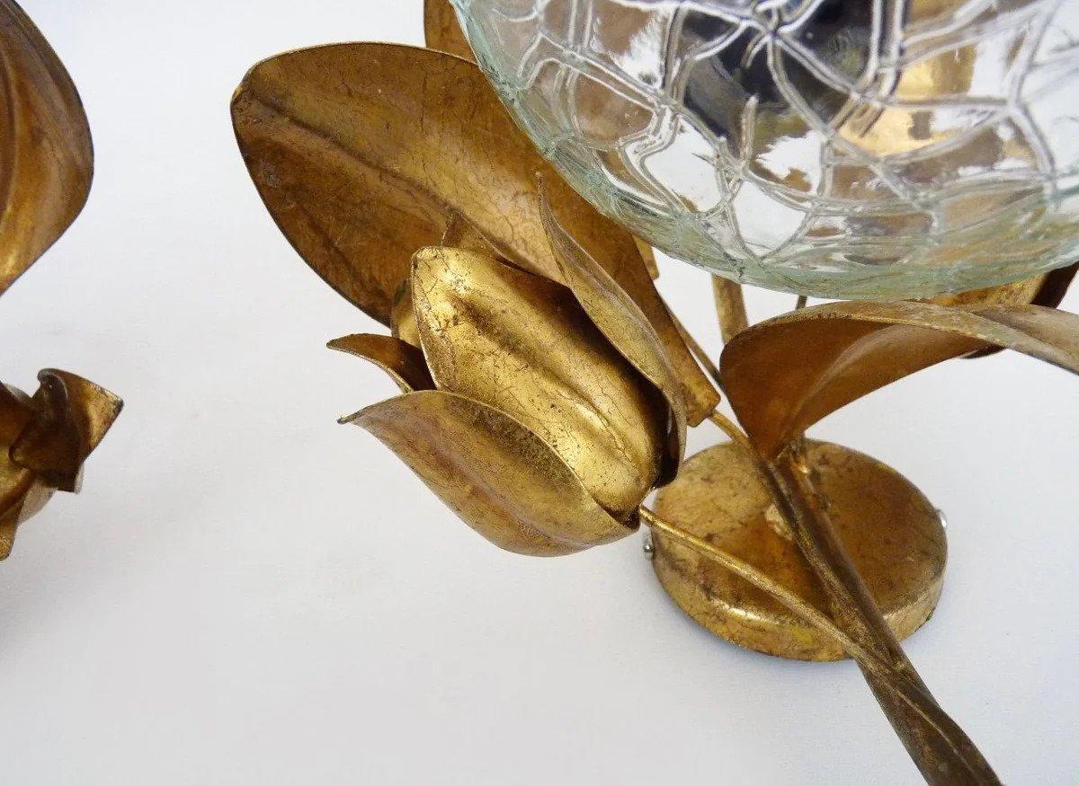 Appliques italiennes à globe en métal doré et verre Bon état - En vente à Venice, CA
