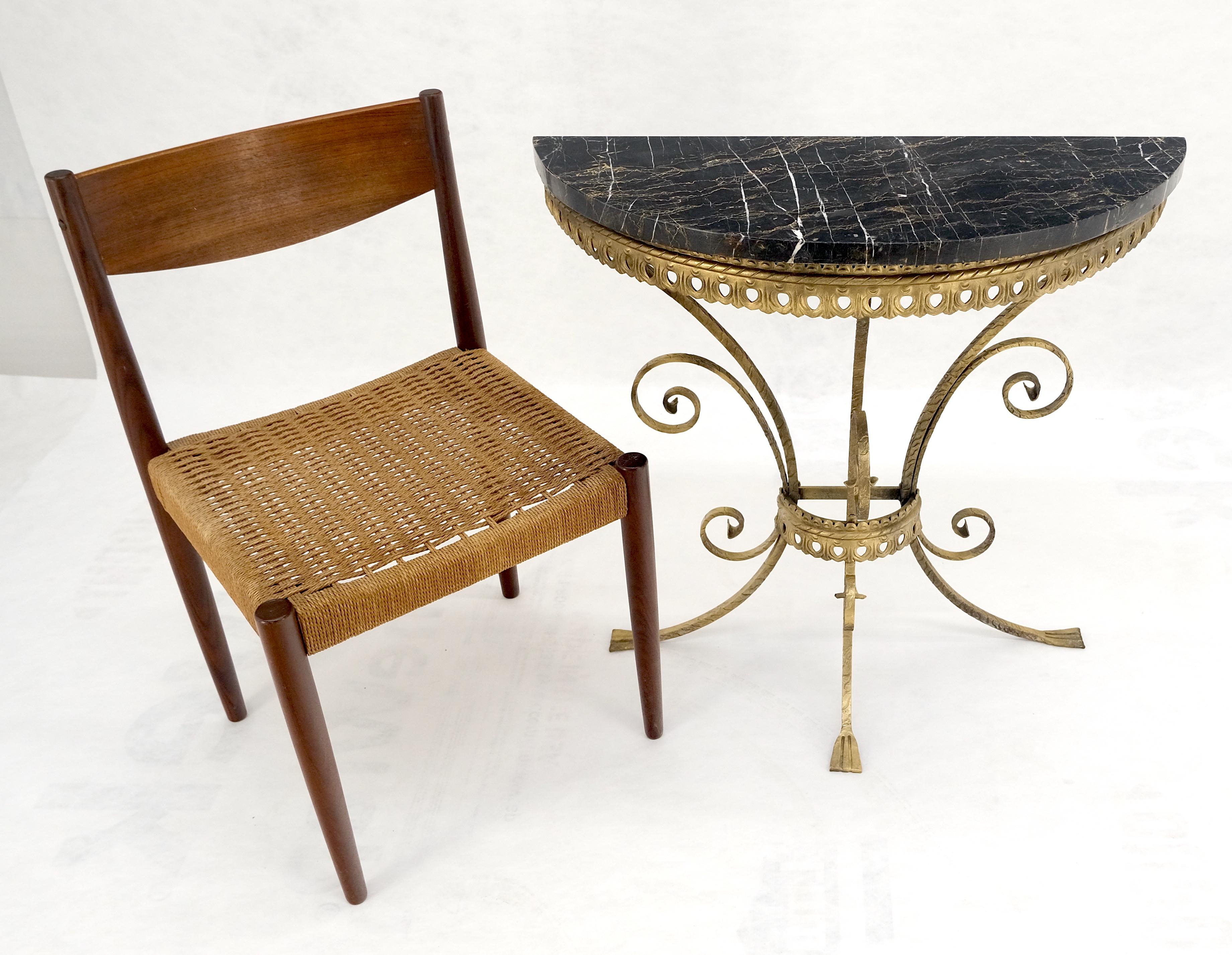 Table console italienne en métal doré et marbre noir Petit Demilune MINT en vente 1