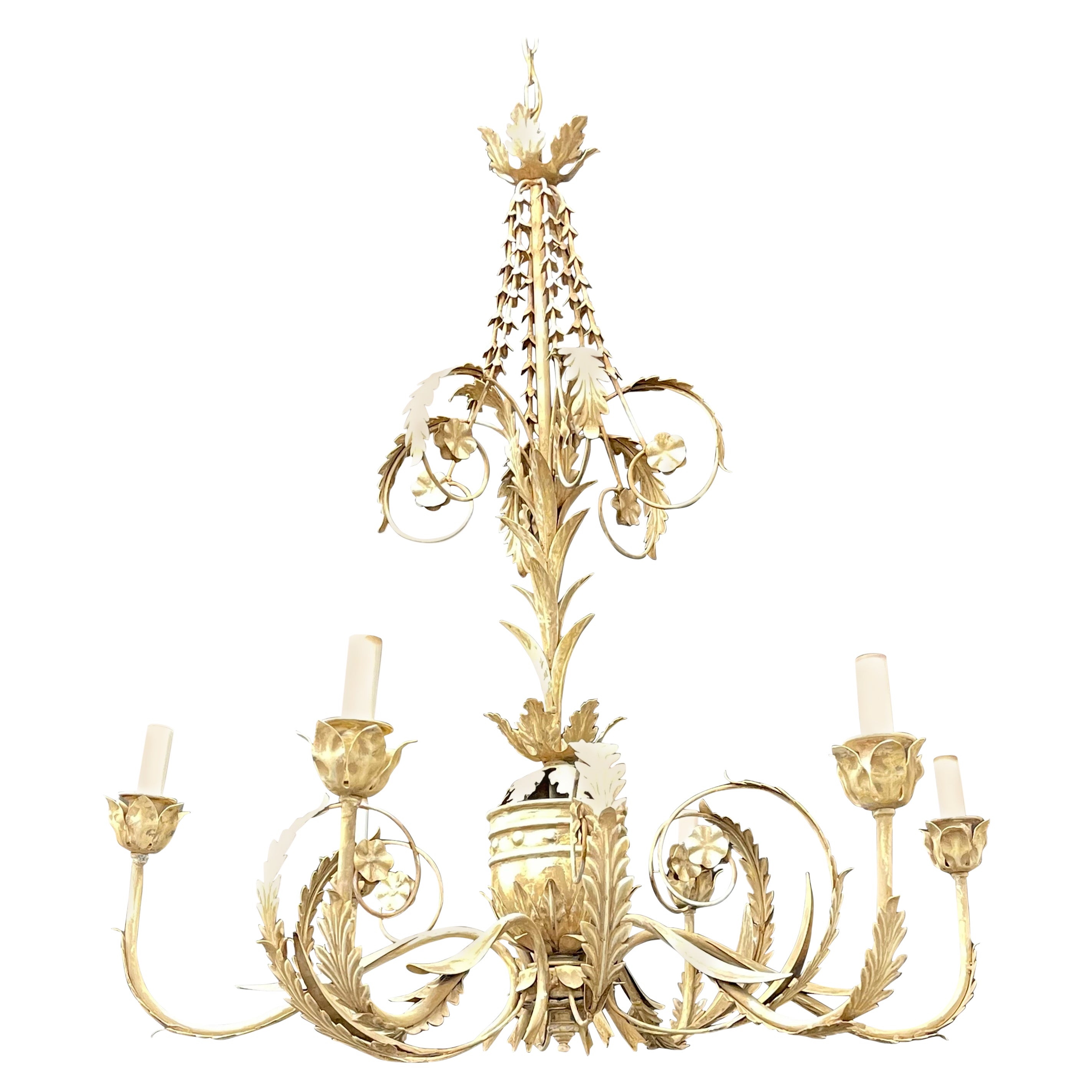 Lampadario italiano in metallo dorato con sei luci