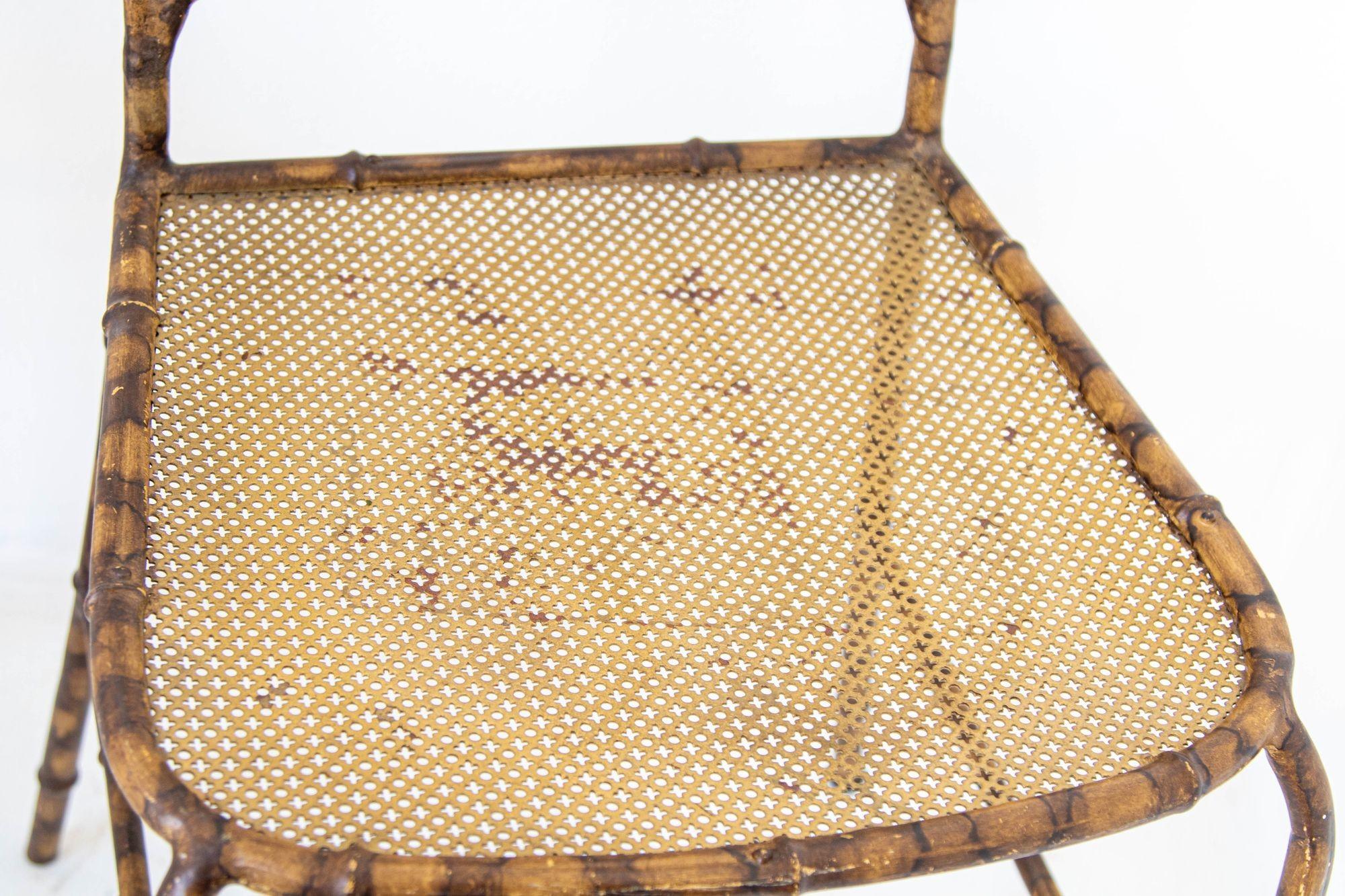 Italienische vergoldete Metall Faux Bambus Esszimmerstühle 1950er Jahre Satz von 4 im Angebot 1