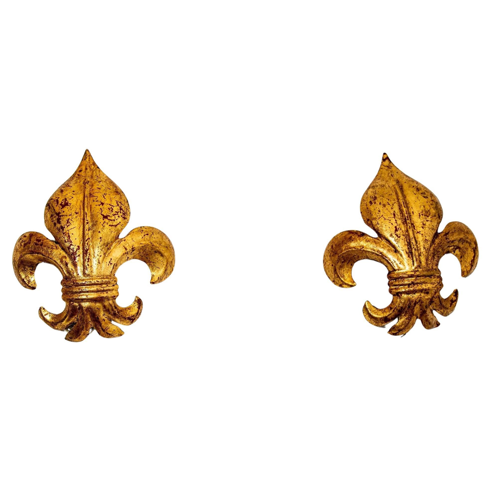 Italian Gilt Metal Fleur-De-Lys Murano Sconces by S. Salvadori a Pair C. 1960s