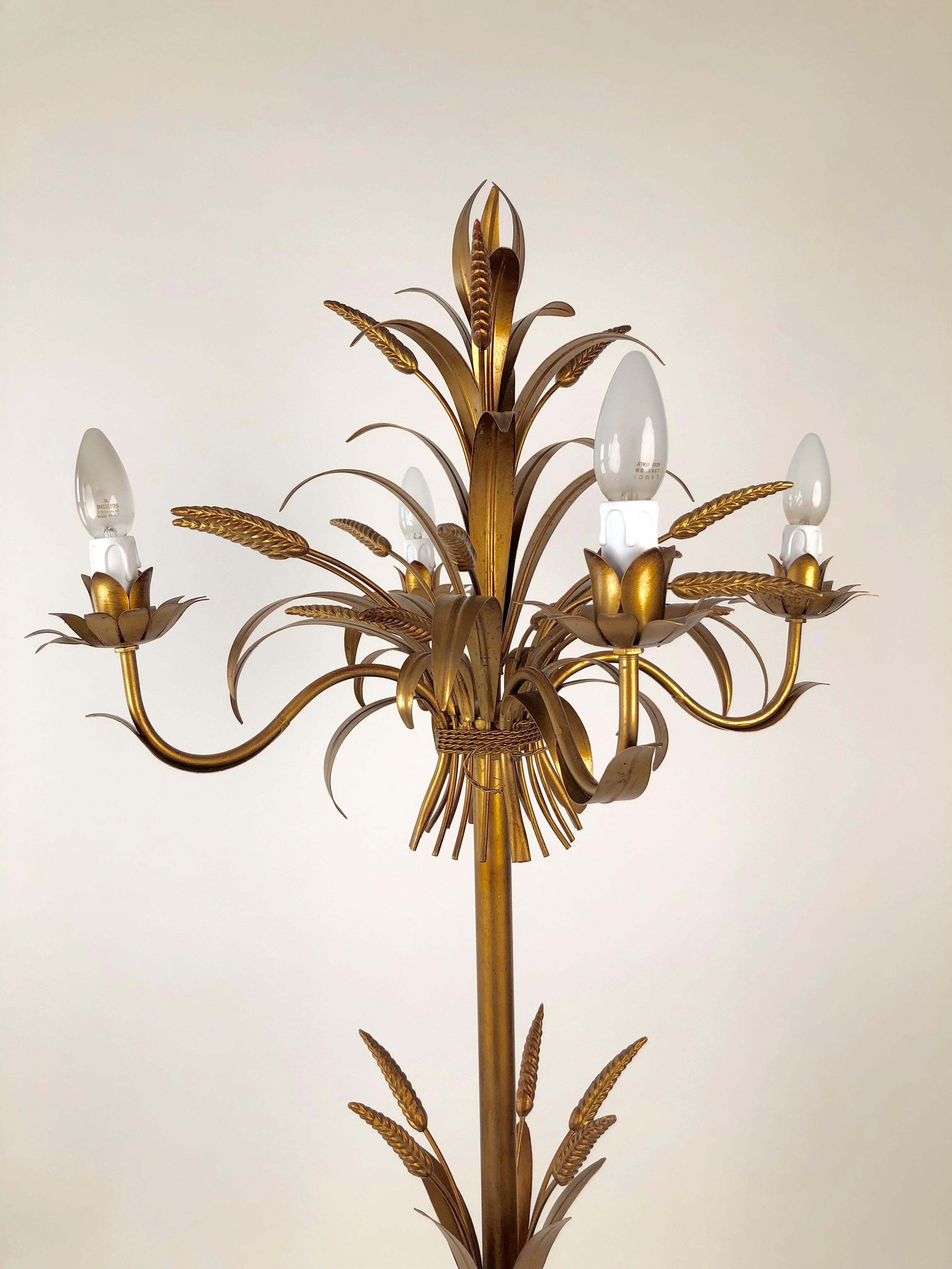 Italian, Gilt Metal,  Floor Lamp with Sheaf of Wheat Motive, 1960s, Candelabra In Good Condition For Sale In Vienna, Austria