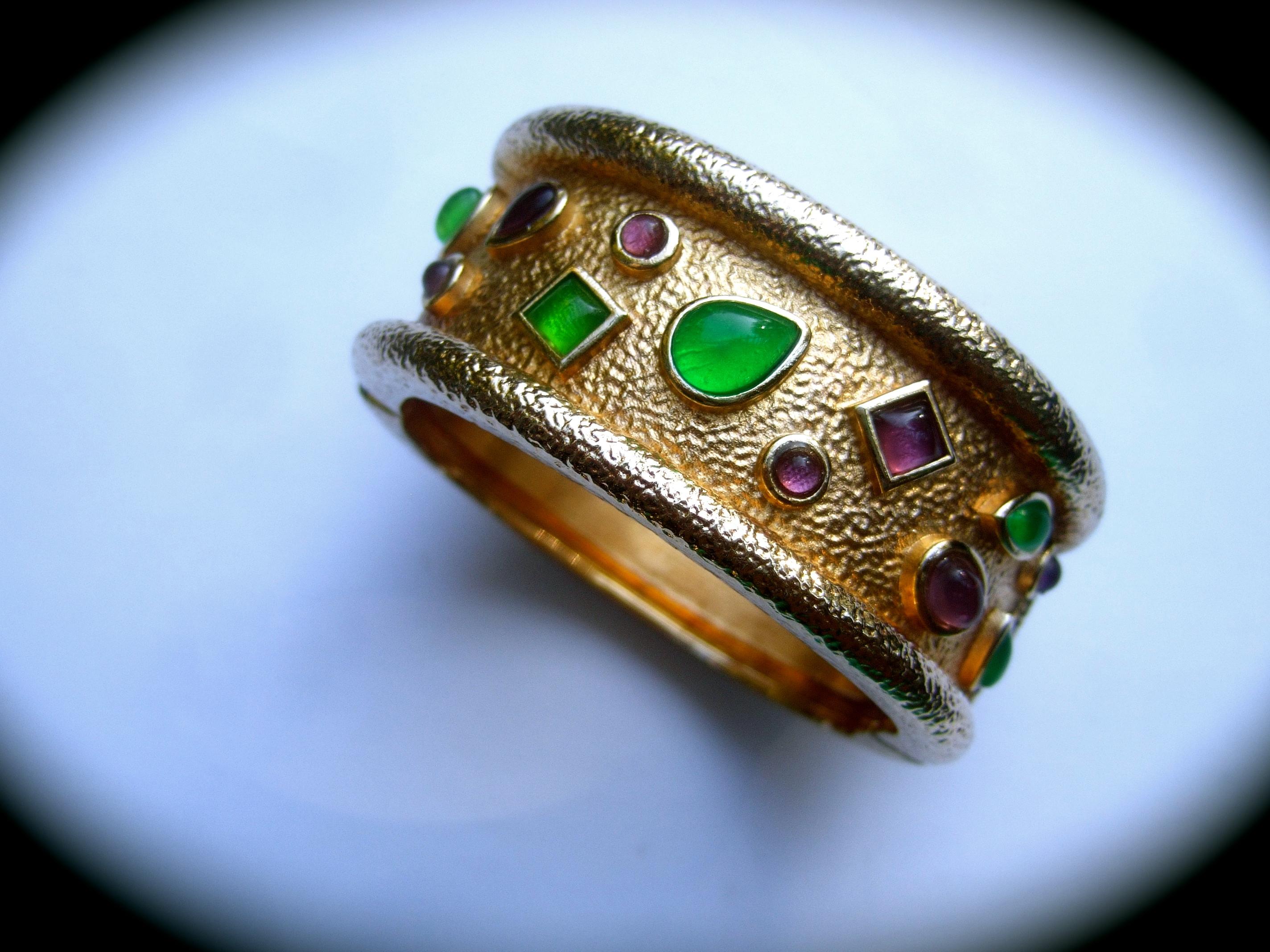 Italian Gilt Metal Jeweled Poured Glass Wide Hinged Cuff Bracelet c 1980s For Sale 6