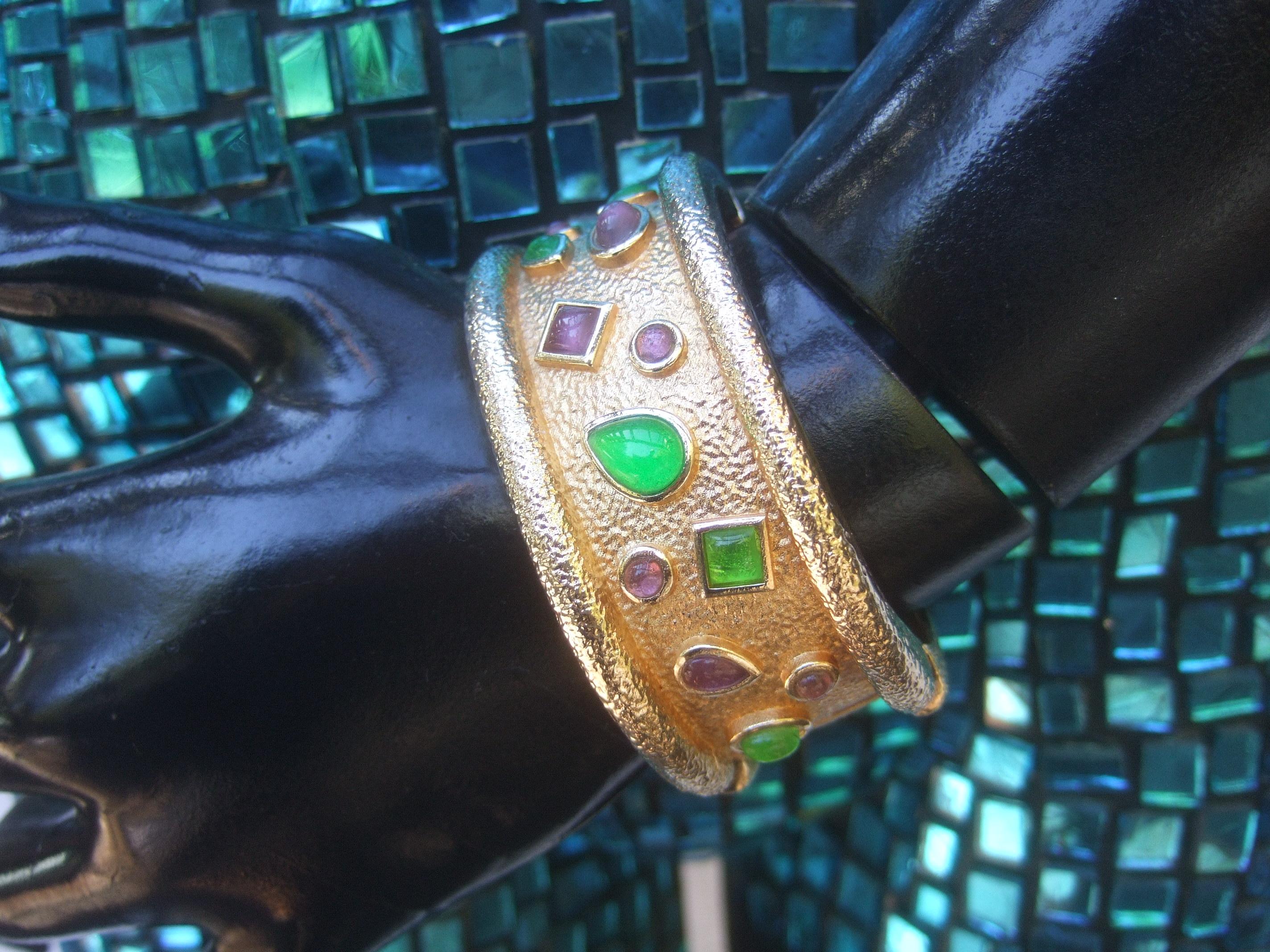 Italian Gilt Metal Jeweled Poured Glass Wide Hinged Cuff Bracelet c 1980s For Sale 2