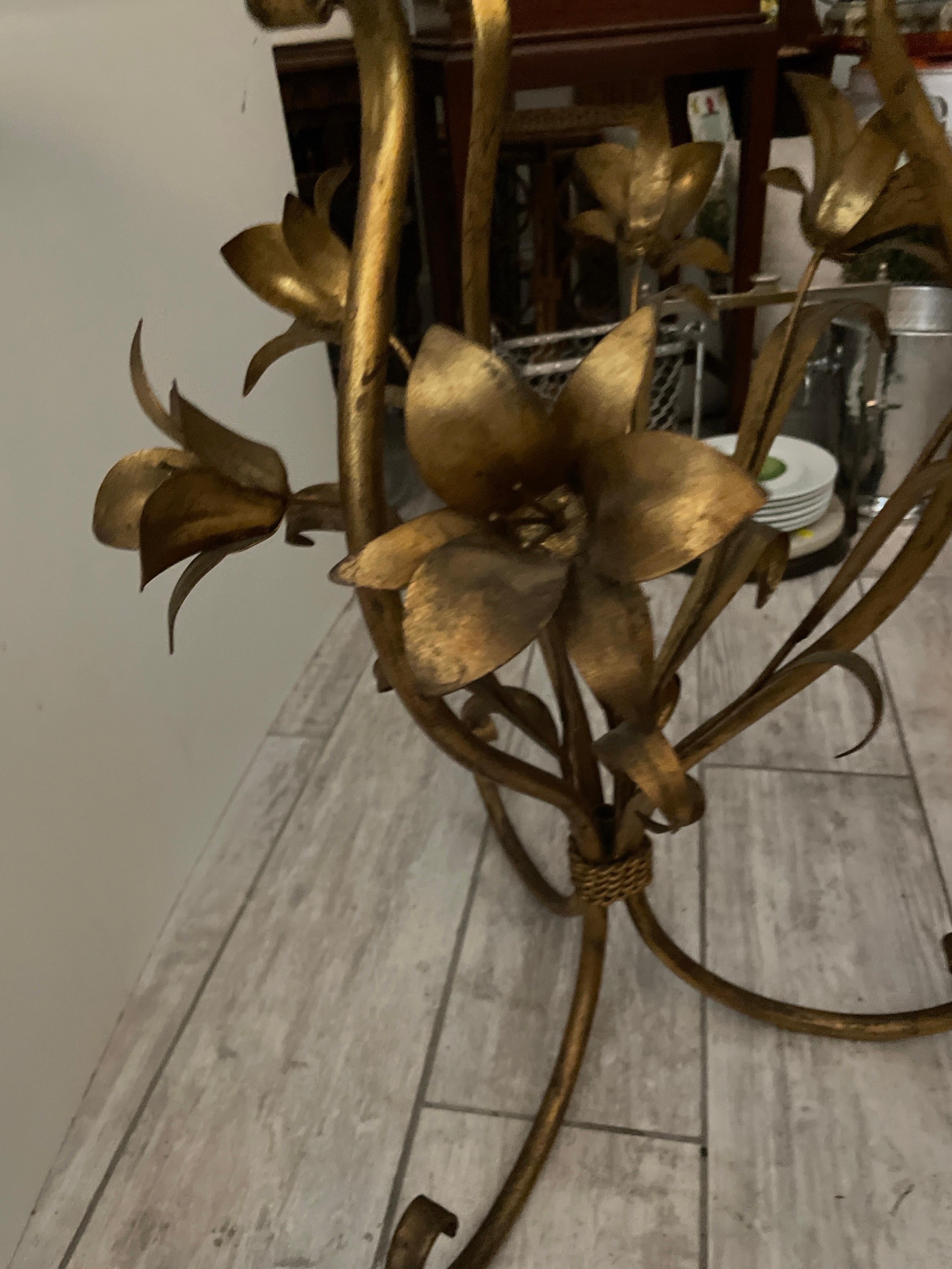 Italian Gilt Metal Lily Side Table For Sale 1