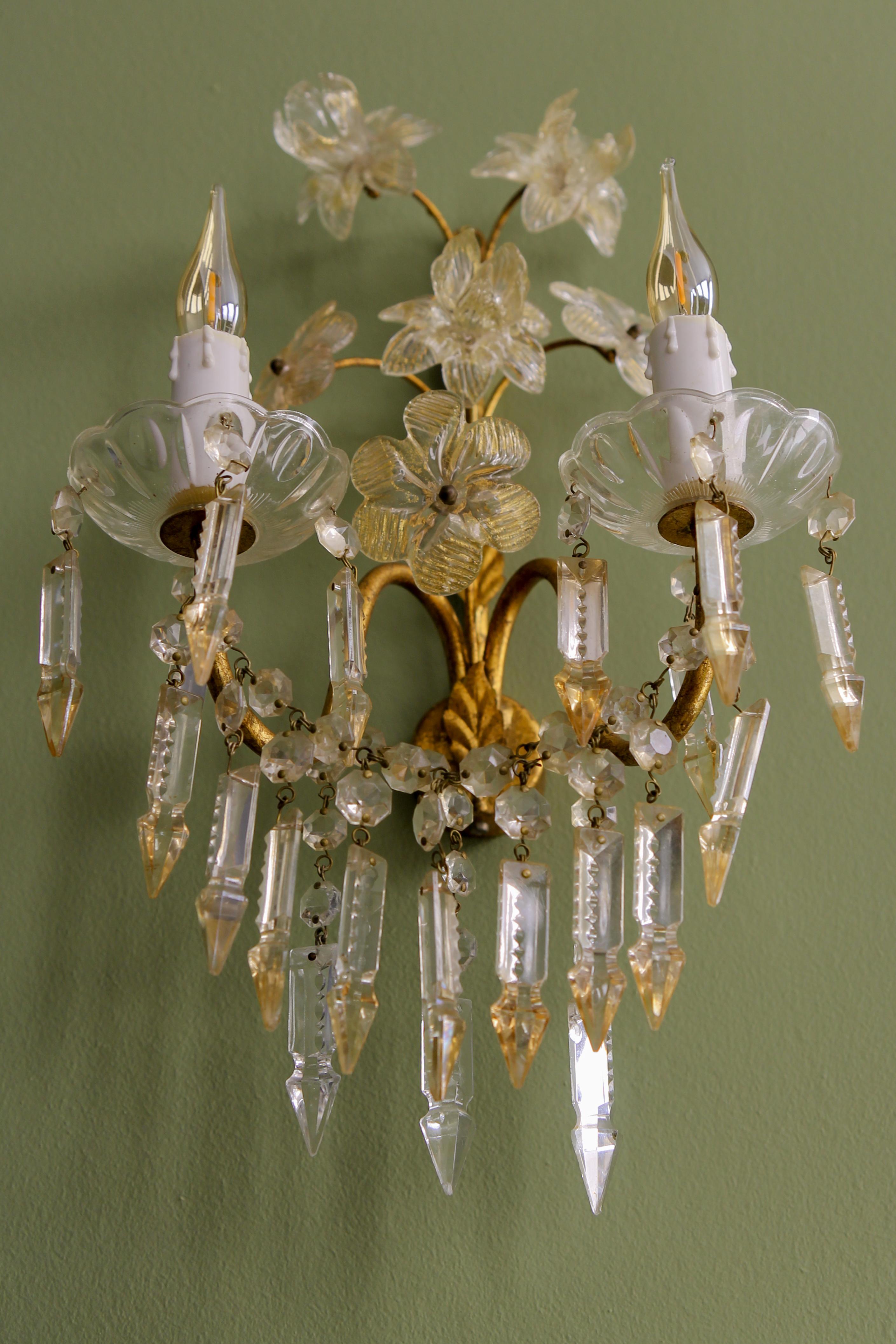 Hollywood Regency Italian Gilt Metal Two-Light Sconce with Crystal Glass Flowers and Prisms For Sale
