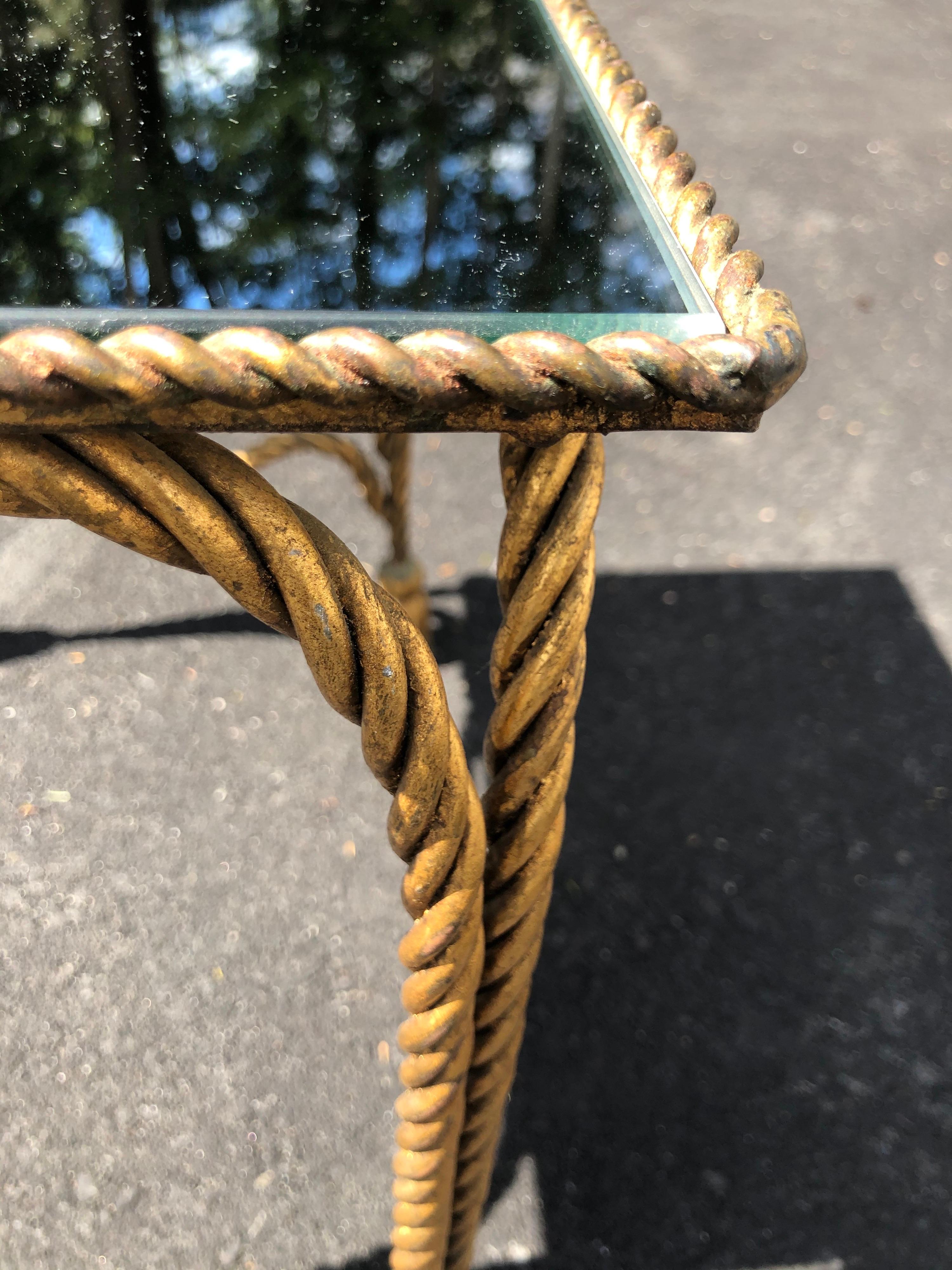 Italian Gilt Rope Design Table with Mirror Top 9