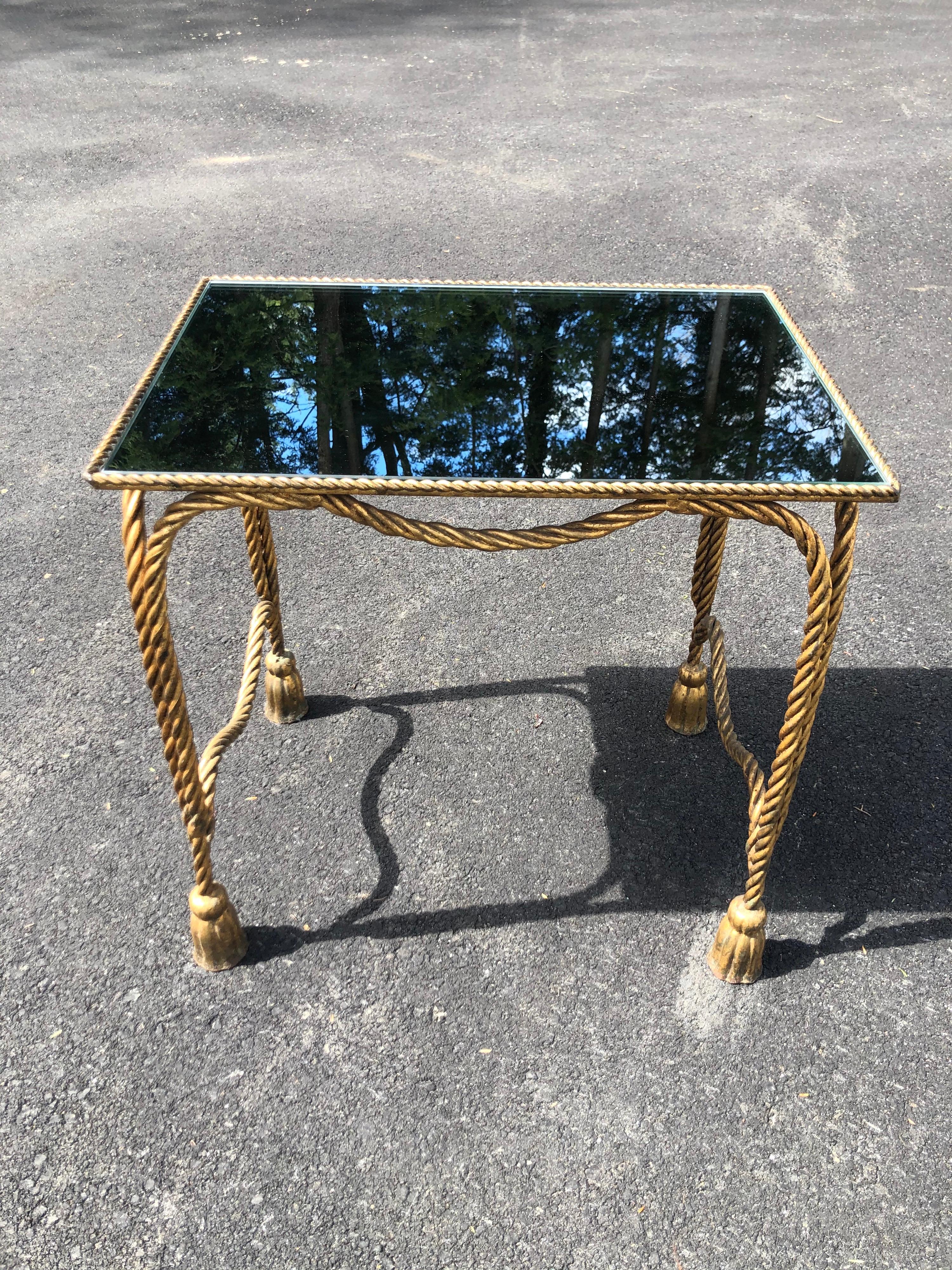 Italian Gilt Rope Design Table with Mirror Top In Good Condition In Redding, CT