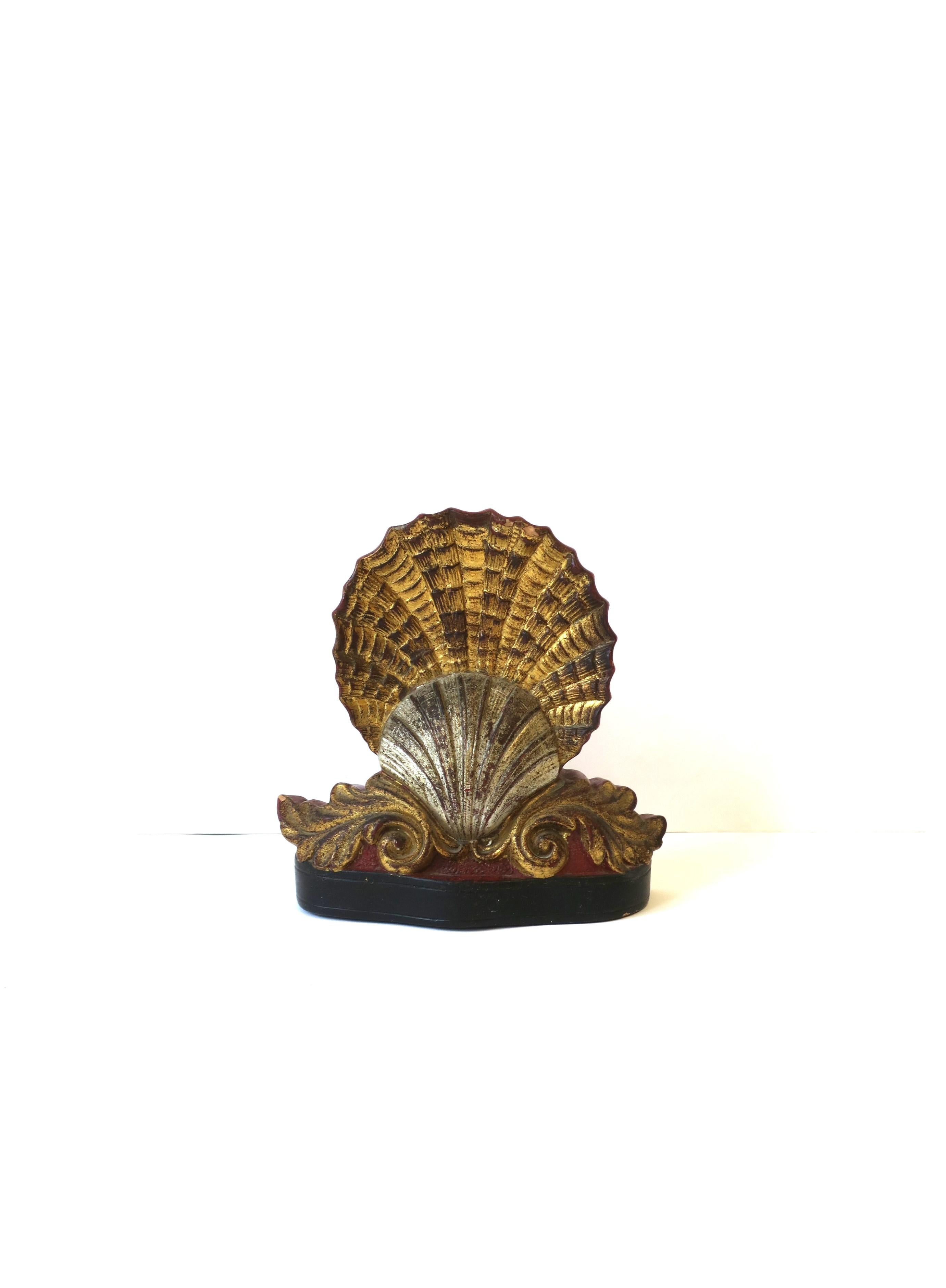 Italian Scallop Seashell Bookend Gold and Silver Gilt, circa 20th Century For Sale 5