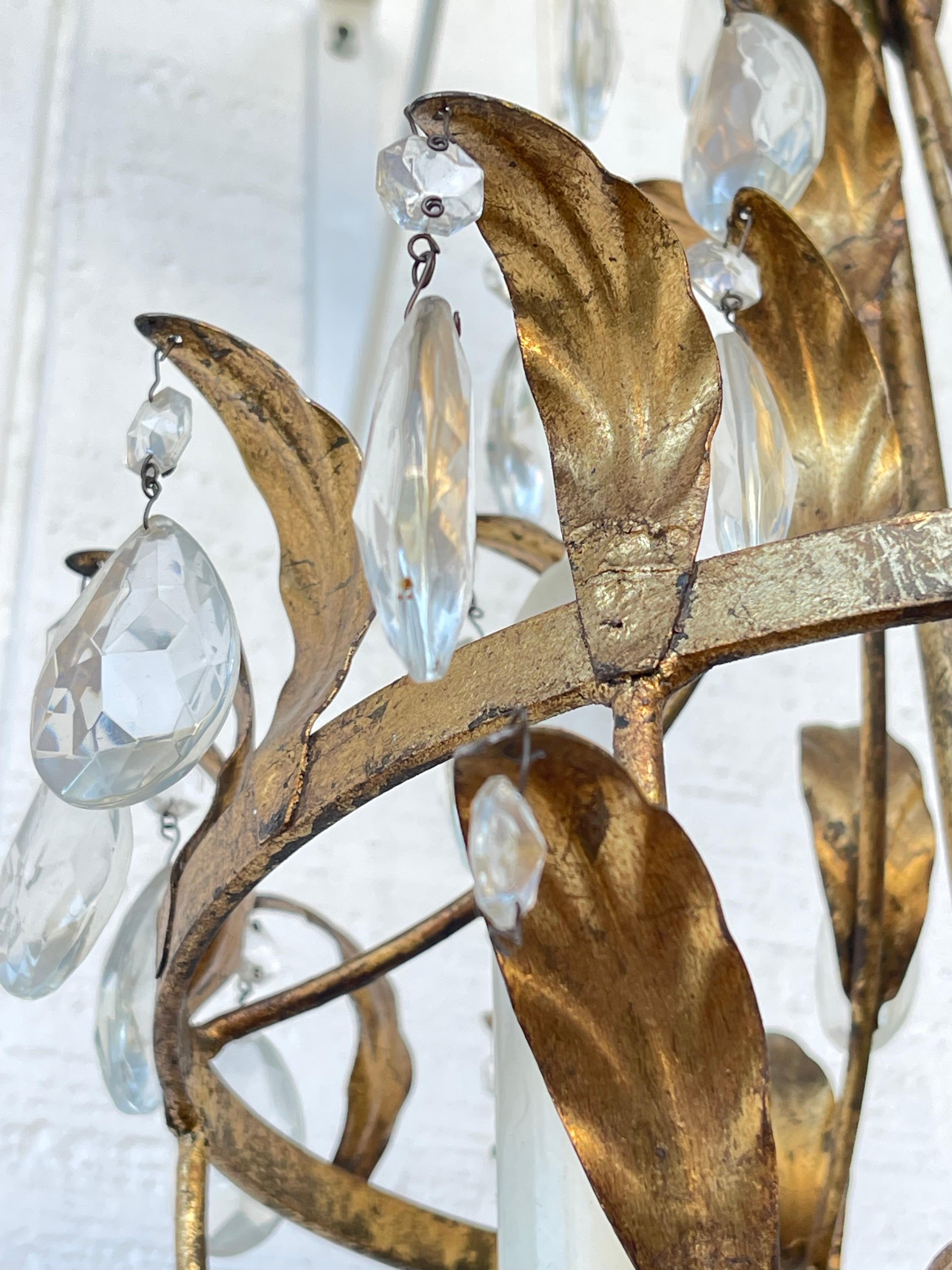 Italian Gilt Tole and Crystal Chandelier For Sale 6