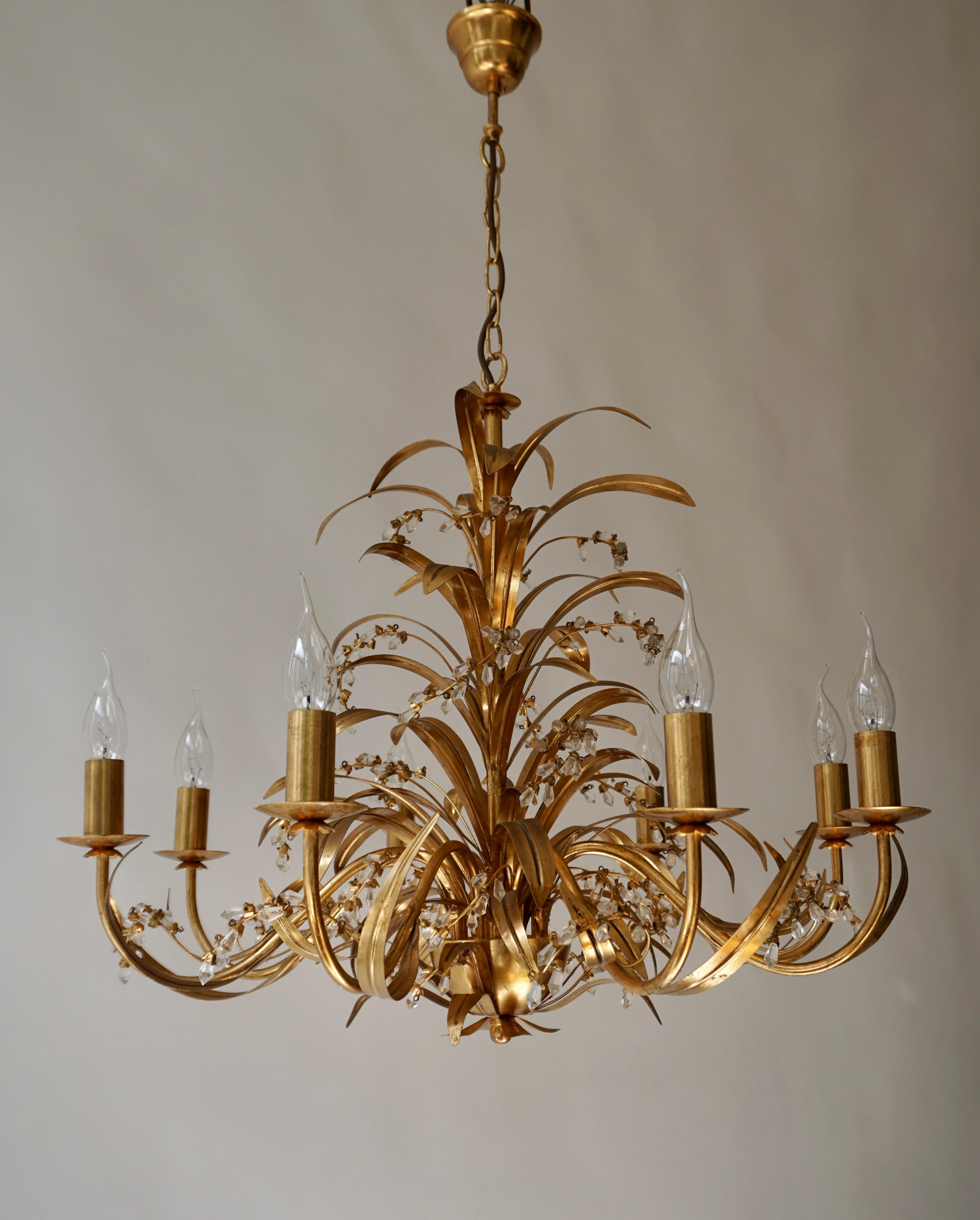 Italian Gilt Tole and Crystal Palm Frond Chandelier For Sale 4