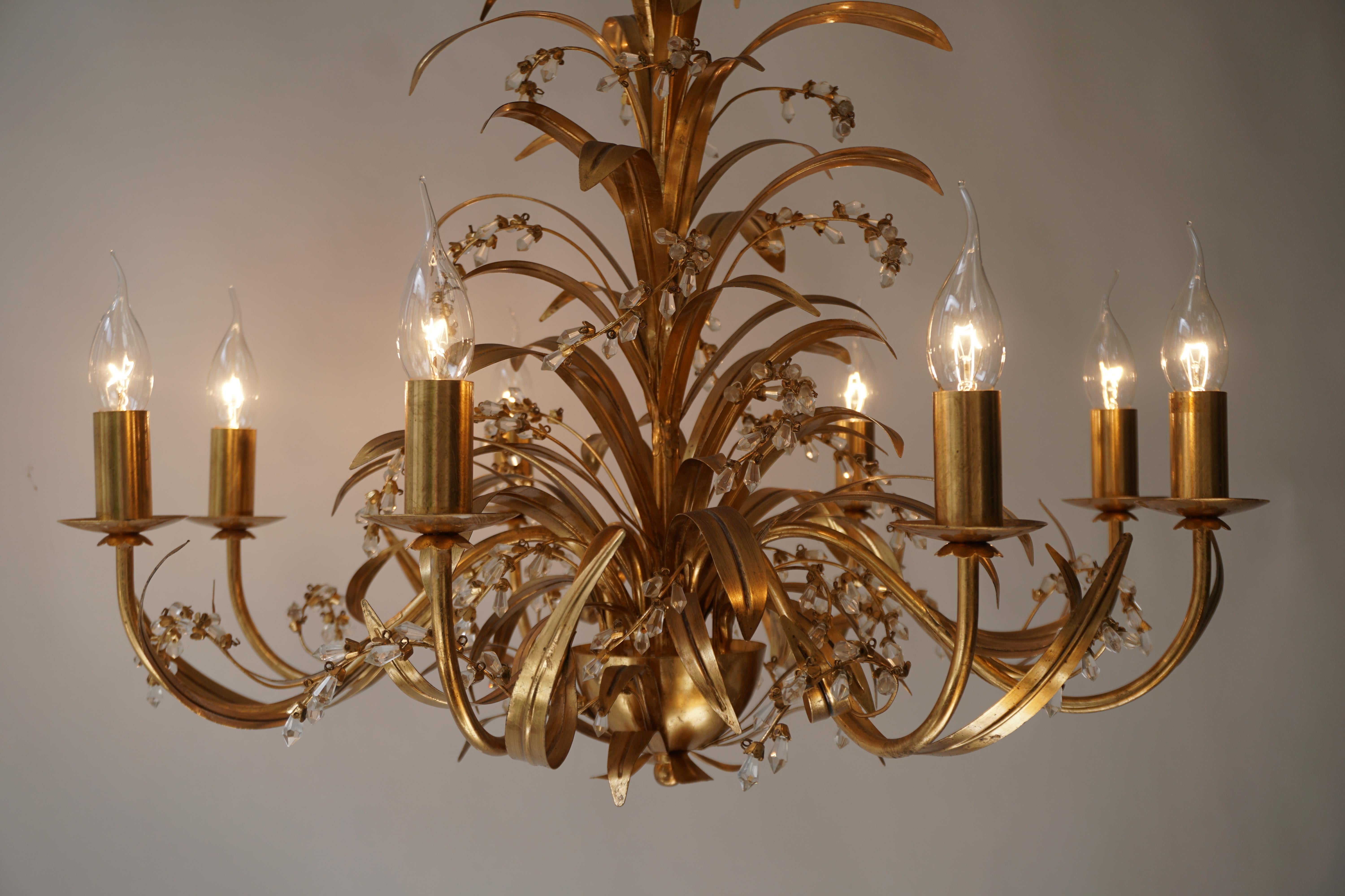 Italian Gilt Tole and Crystal Palm Frond Chandelier For Sale 5