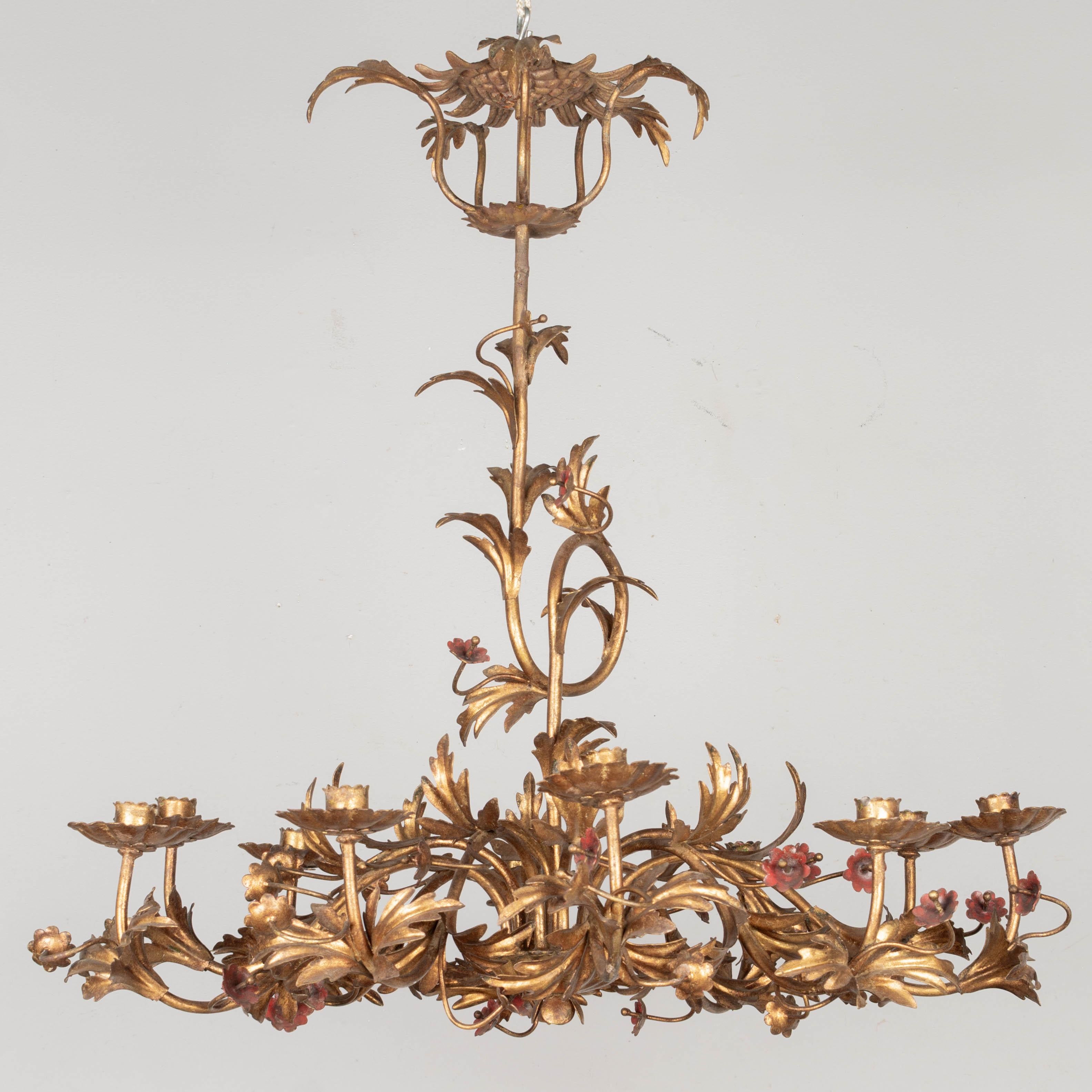 Hand-Painted 1950's Italian Gilt Tôle Candle Chandelier For Sale