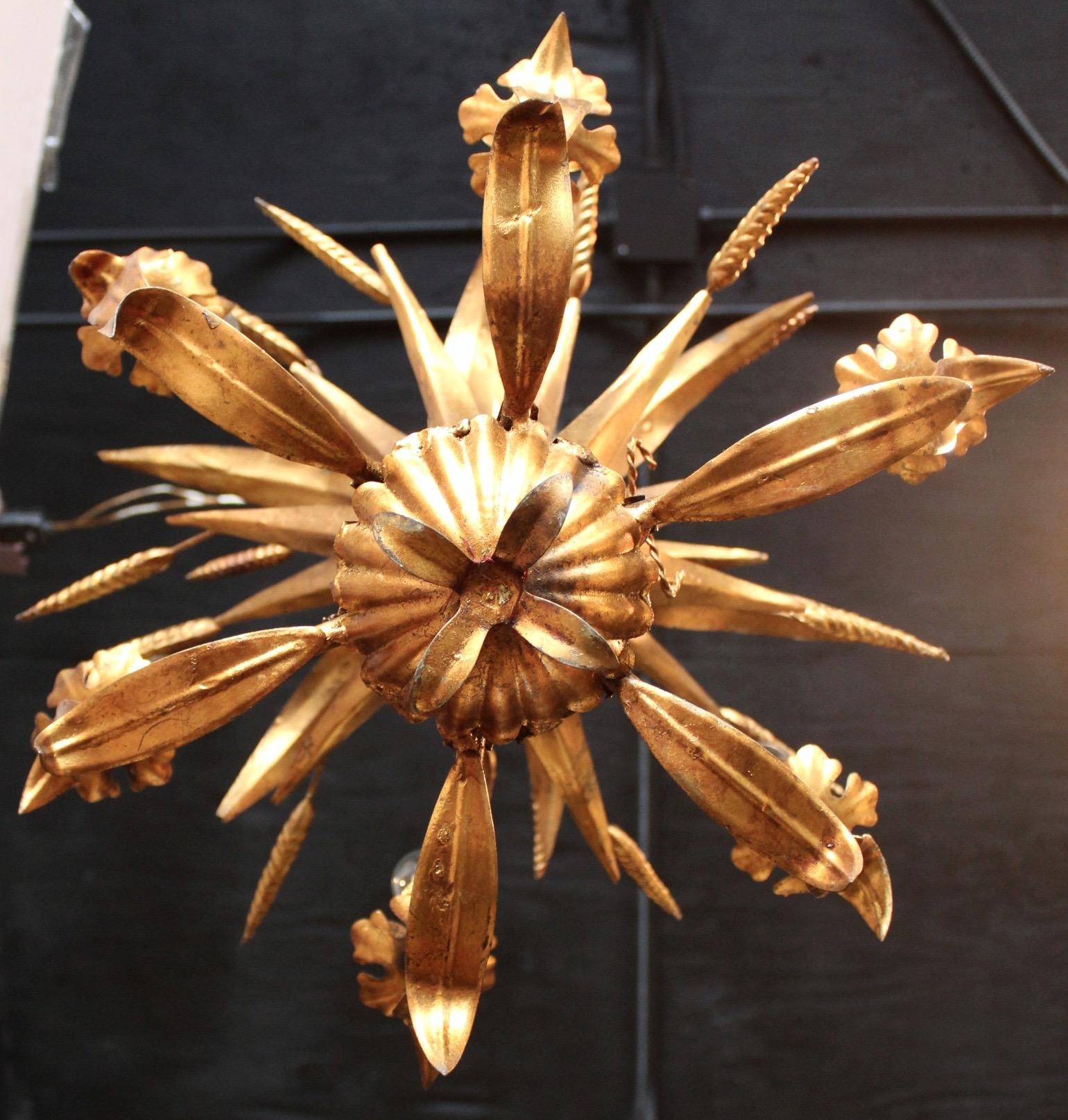 Italian Gilt Tole Chandelier For Sale 1