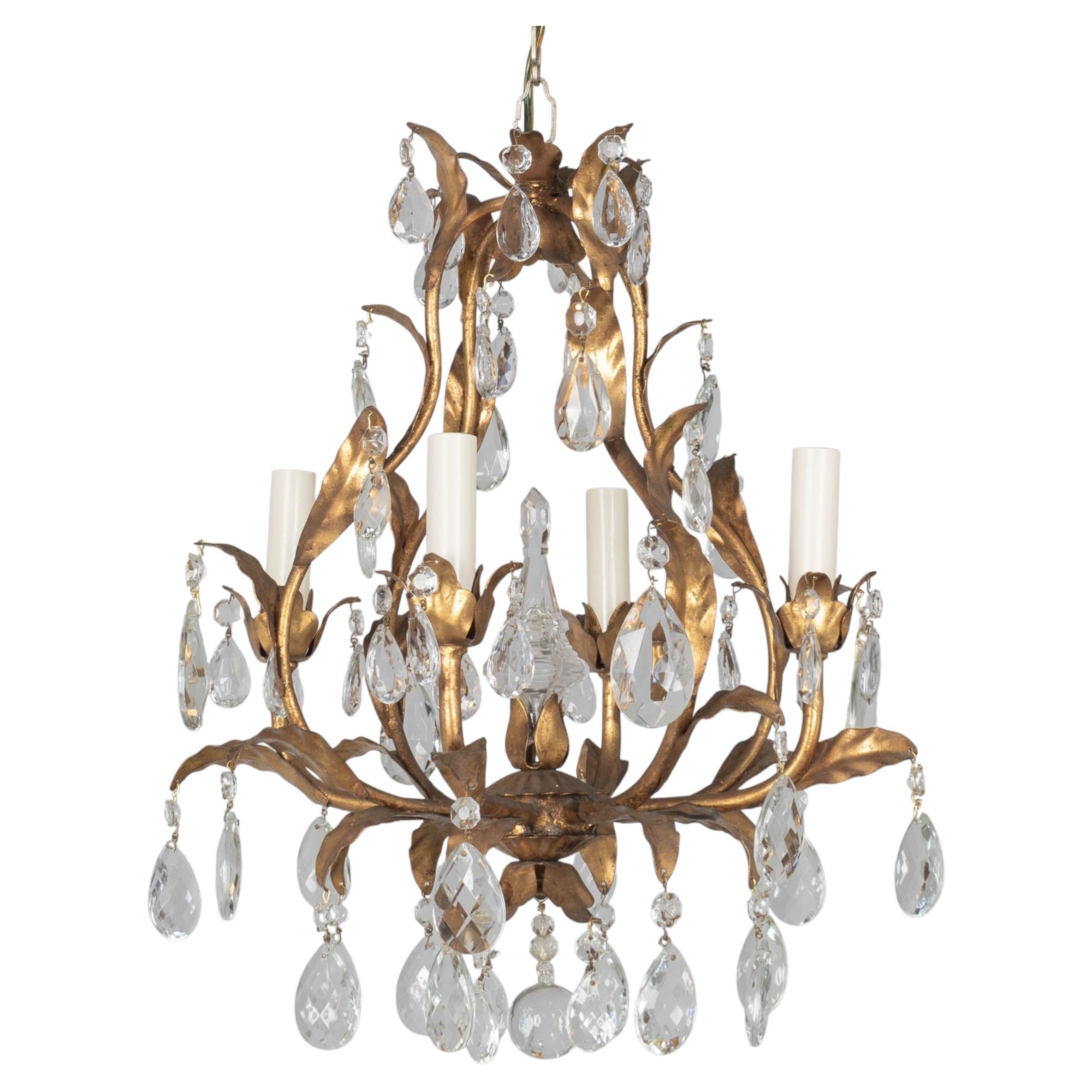 Lustre italien en tôle dorée avec prismes en cristal, années 1940
