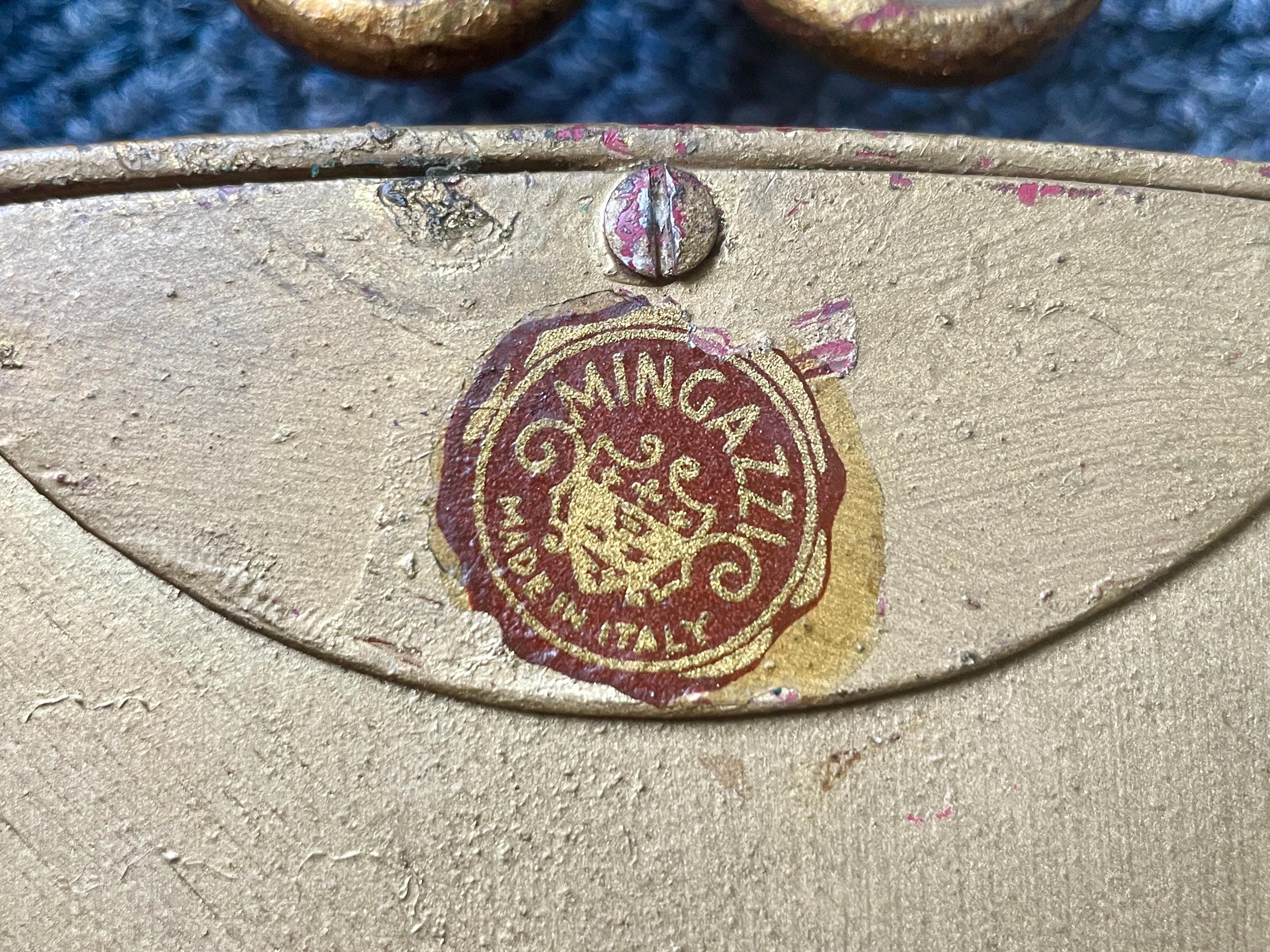 Applique italienne à miroir en tôle dorée en vente 4