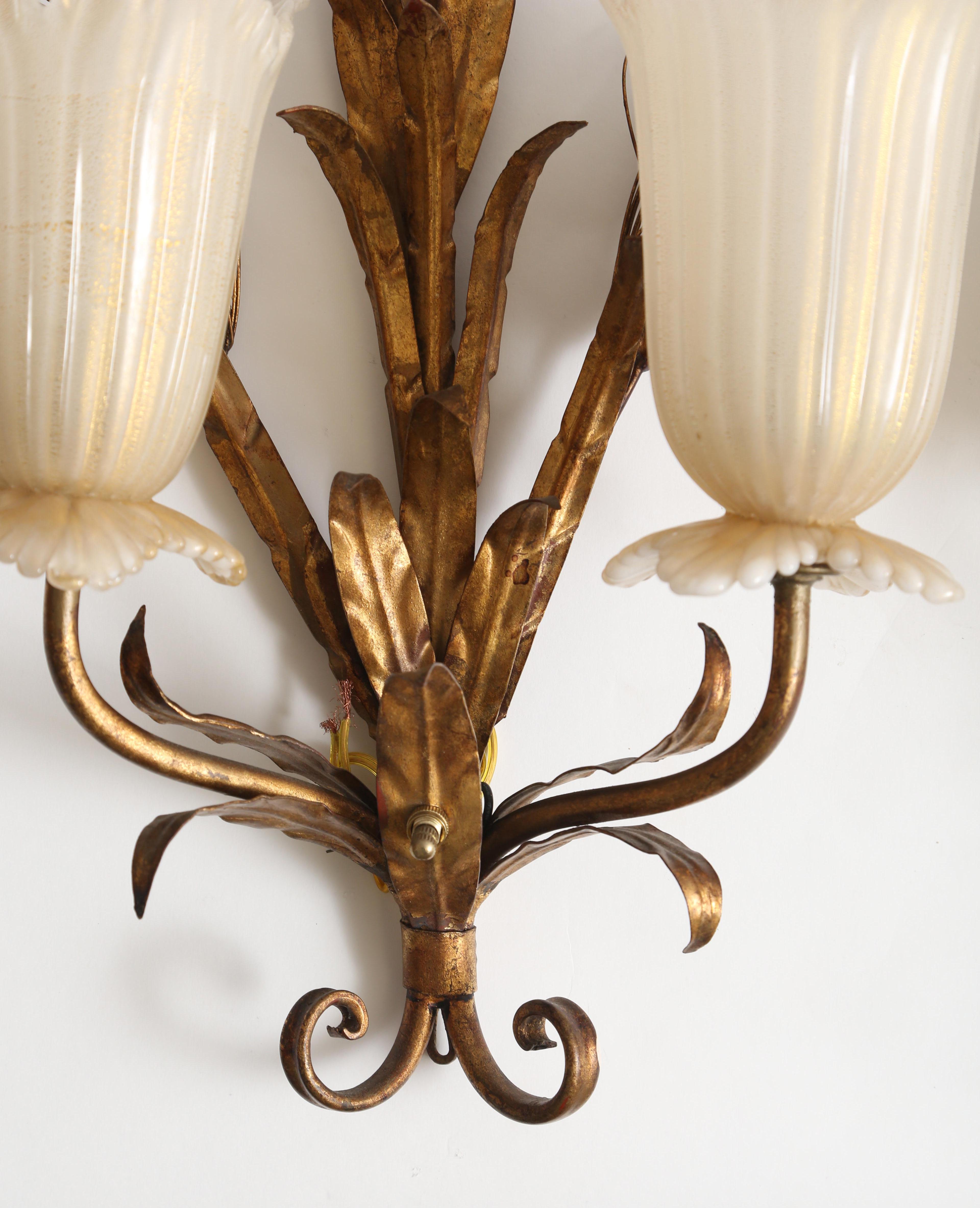 Italian Gilt Tole Sconces In Good Condition For Sale In West Palm Beach, FL