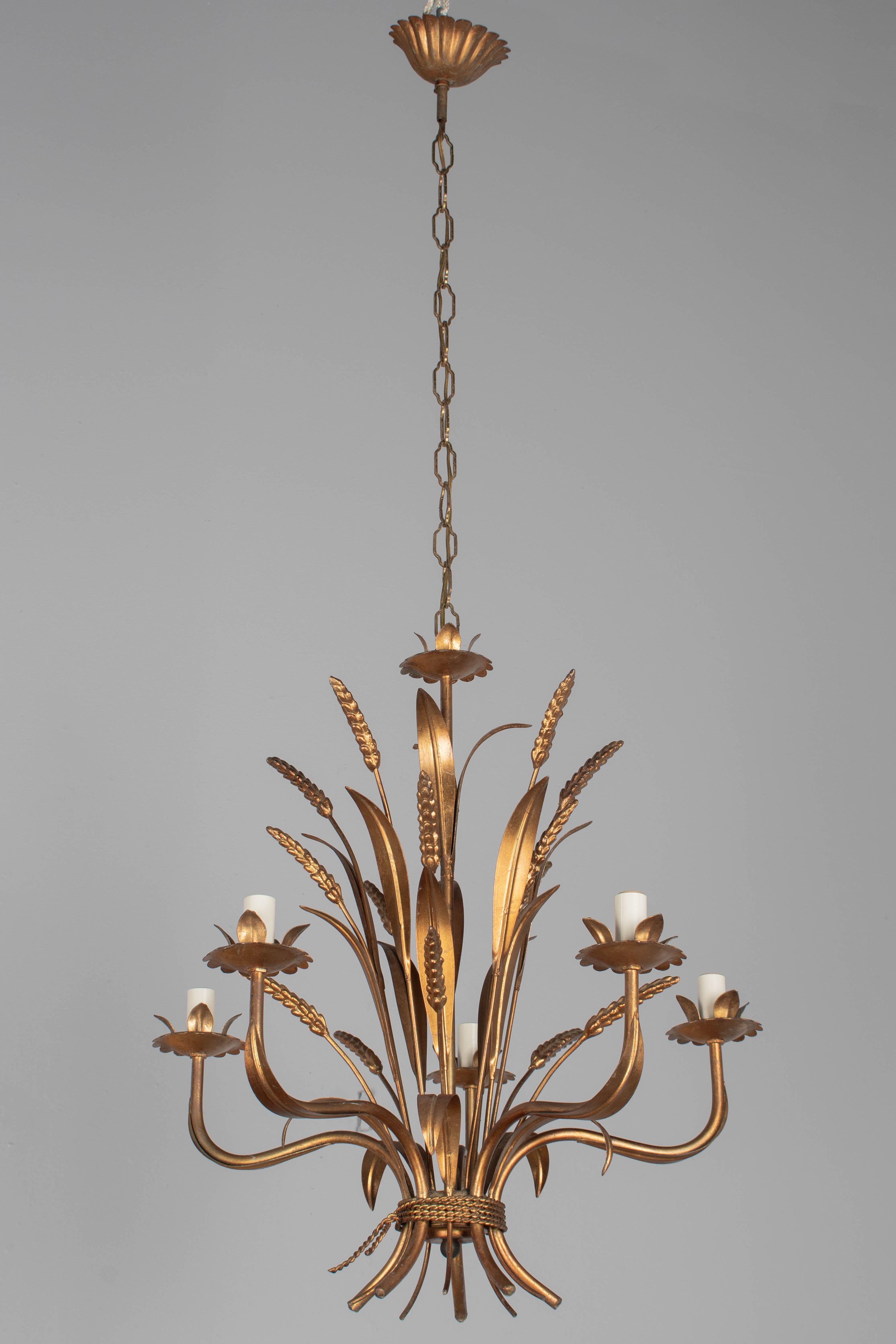 Italian Gilt Tôle Sheaf of Wheat Chandelier For Sale 6