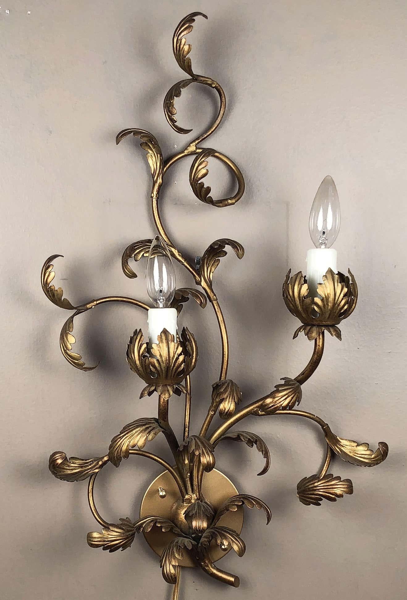 Metal Italian Gilt Wall Light or Sconce with Vine or Leaf Design For Sale