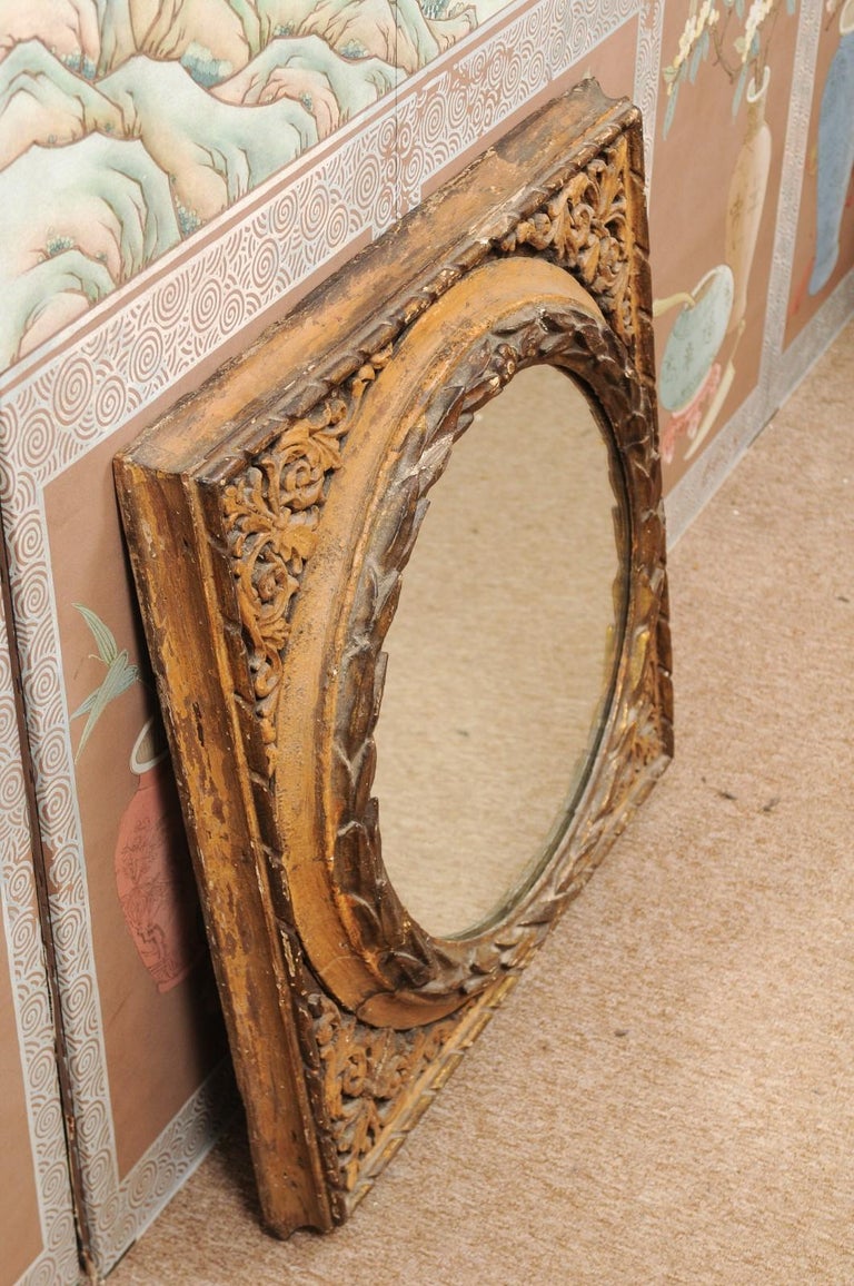 Italian Giltwood Carved Square Frame with Circular Mirror Plate, 19th