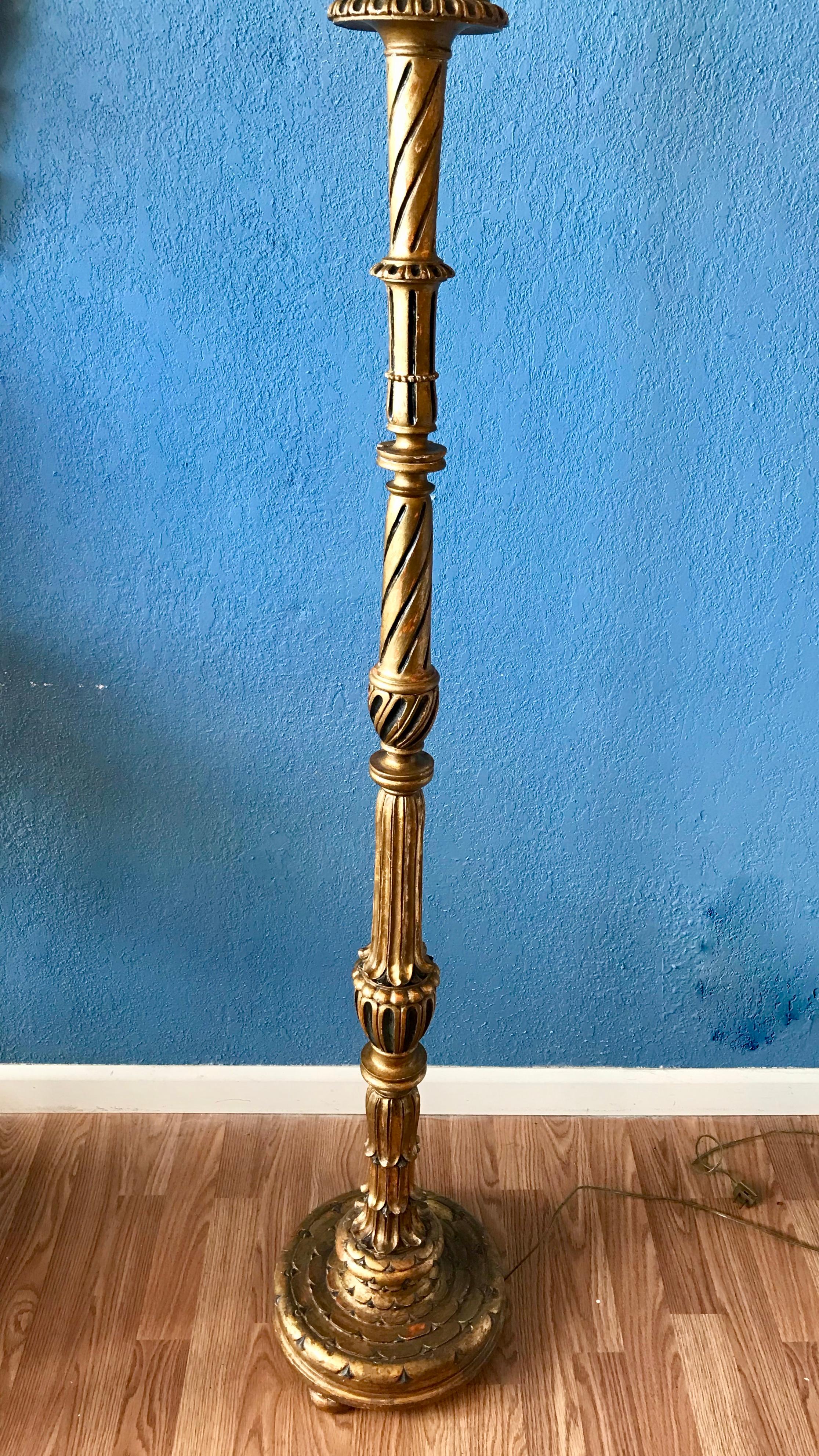 Italian Gilt Wood Floor Lamp 3