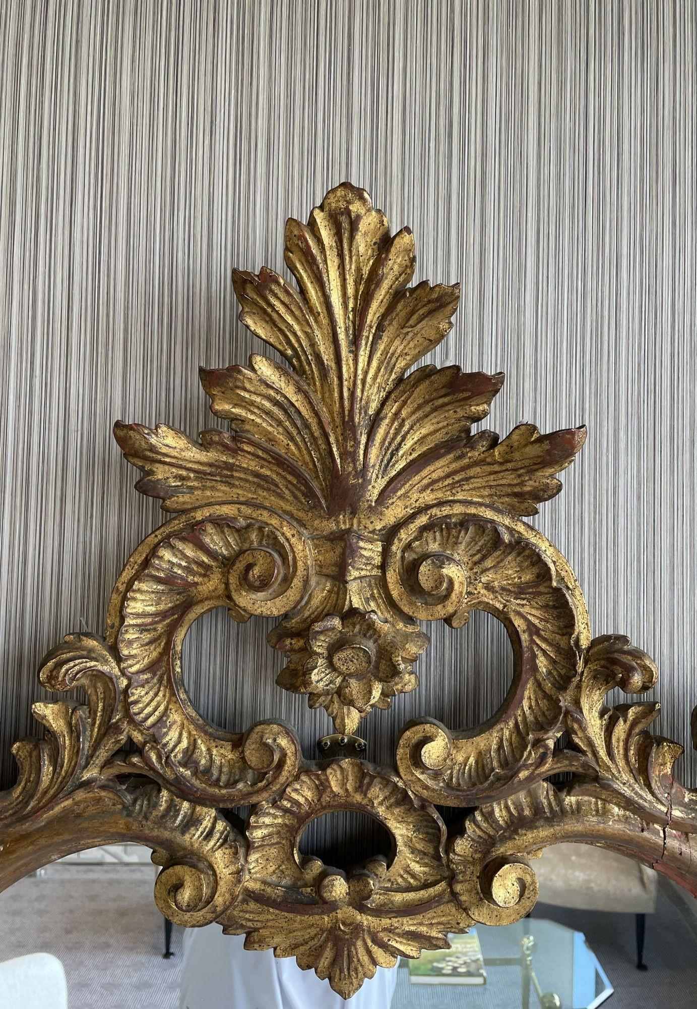 Miroir mural ou console en bois doré italien, pilier, miroir de commode en vente 4