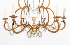 Lampadario italiano a sei luci in metallo dorato e verniciato