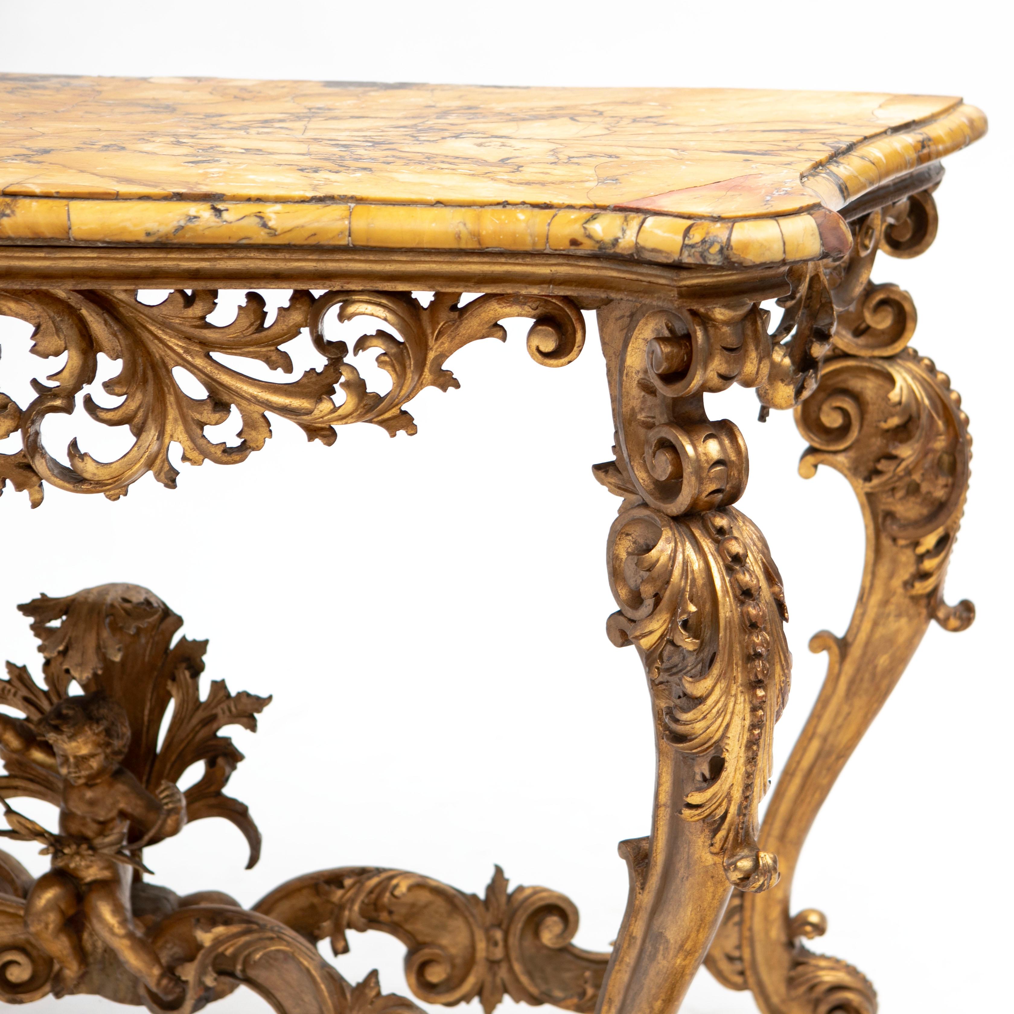 Italian Giltwood and Breche D'alep Marble Console Table Marble Top In Good Condition For Sale In Kastrup, DK