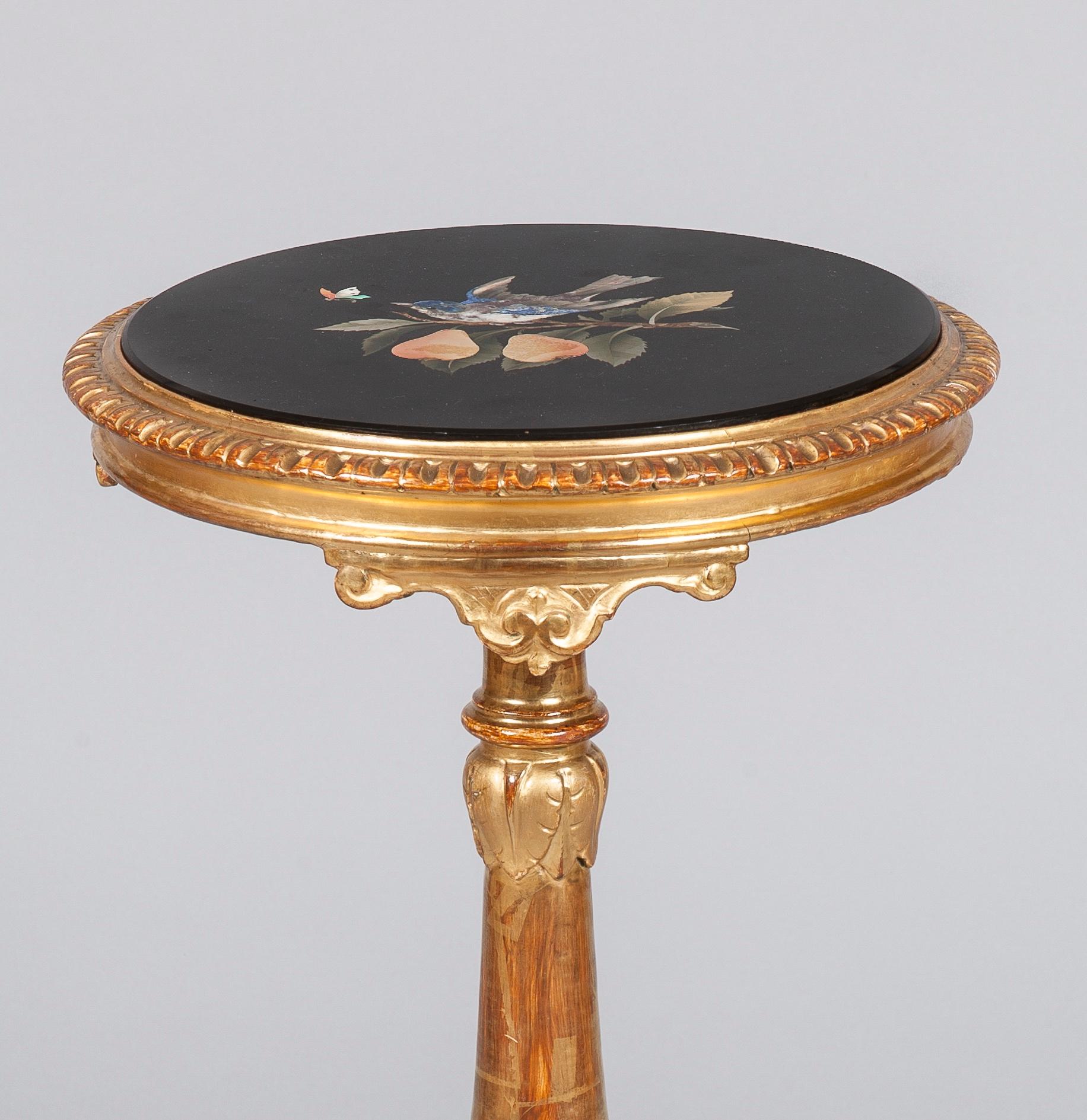 Revival Italian Giltwood and Pietra Dura Inlaid Stone Topped Round Table, 19th Century