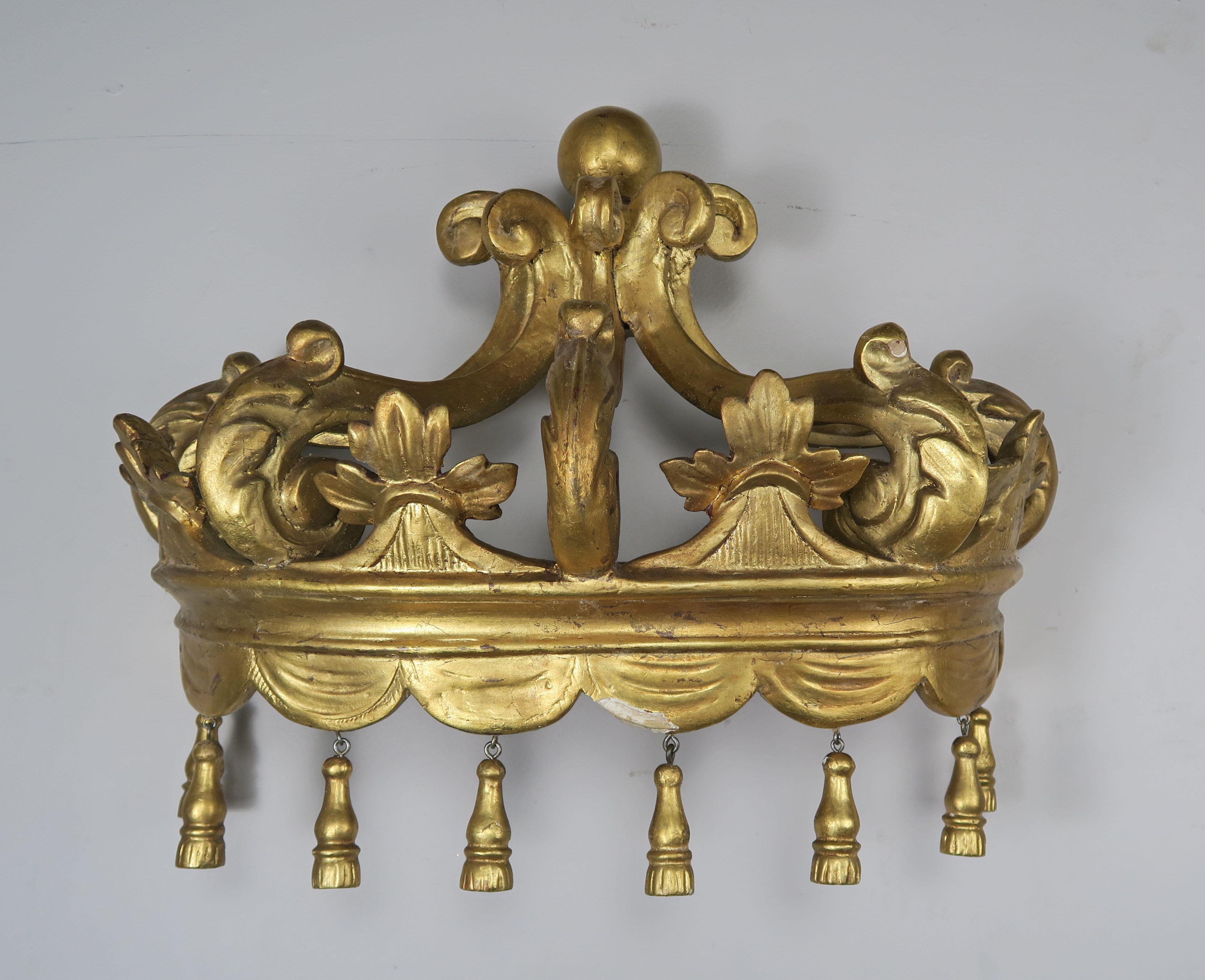 Baroque Italian Giltwood Carved Bed Corona with Tassels, circa 1900