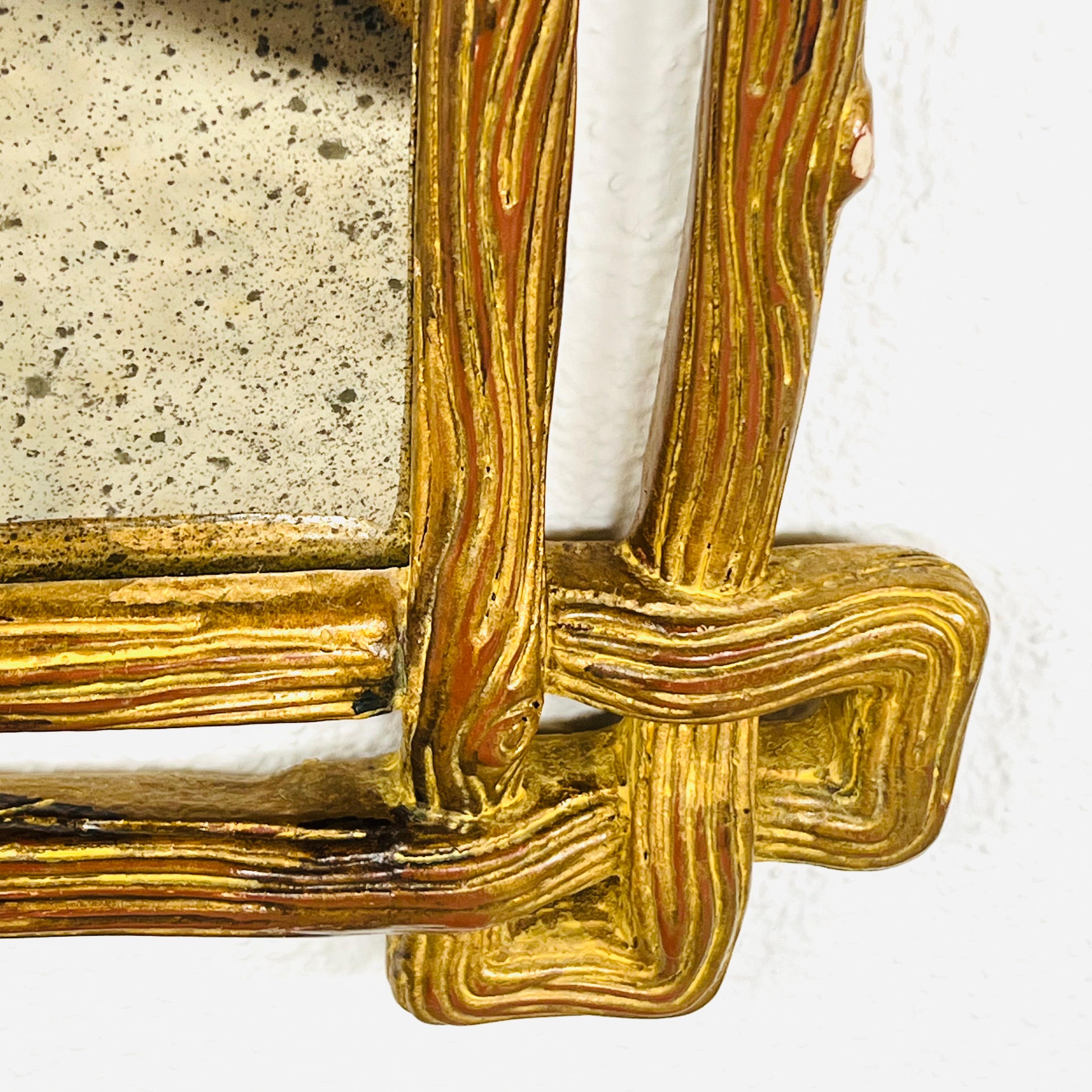 Miroir italien en bois doré à encadrement de branches sculptées Antique Mirror en vente 2