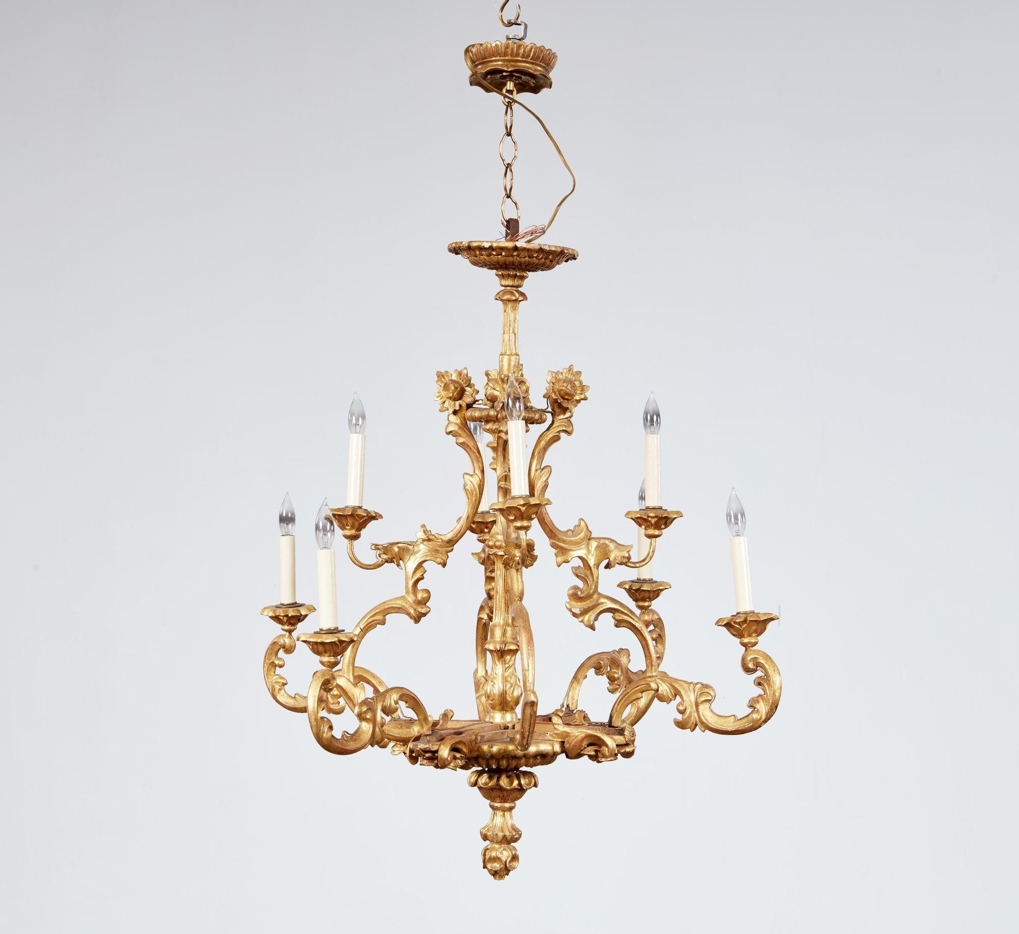 Italian Giltwood Chandelier For Sale 6