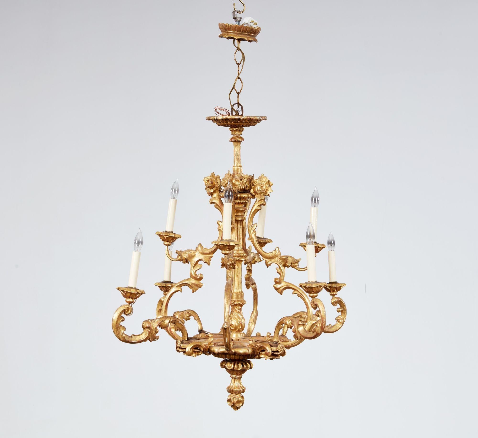 Italian Giltwood Chandelier For Sale 8