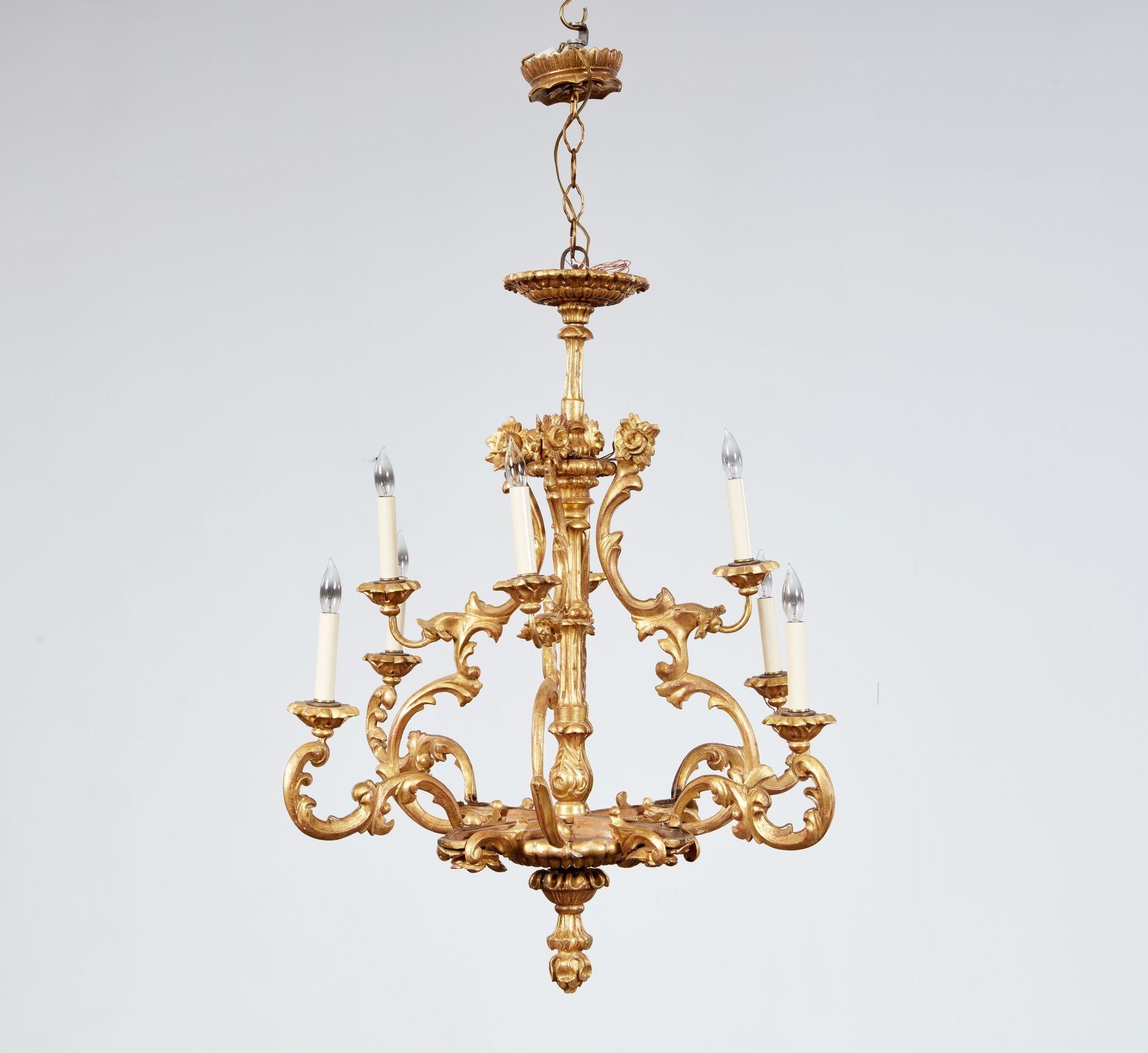 Italian Giltwood Chandelier For Sale 4