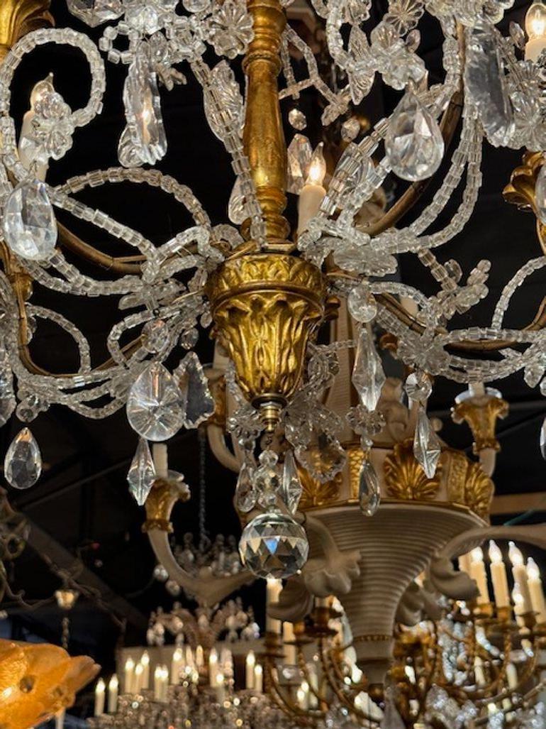 Fine XIX secolo Lampadario italiano in legno dorato di Genova in vendita