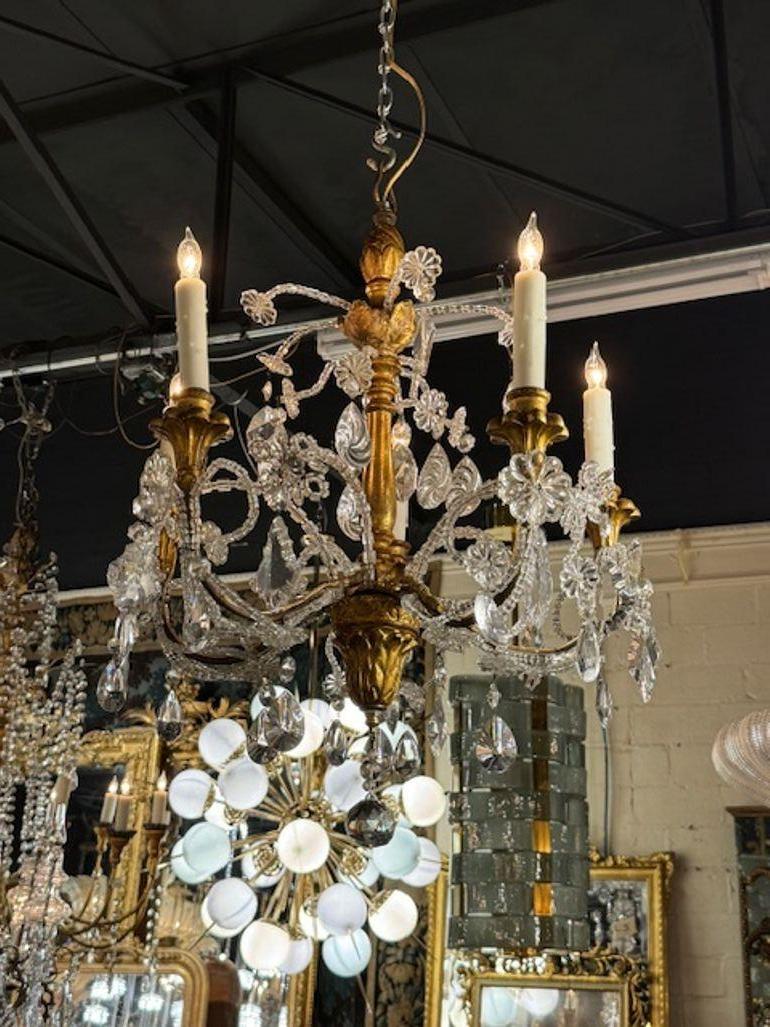 Lampadario italiano in legno dorato di Genova in vendita 2