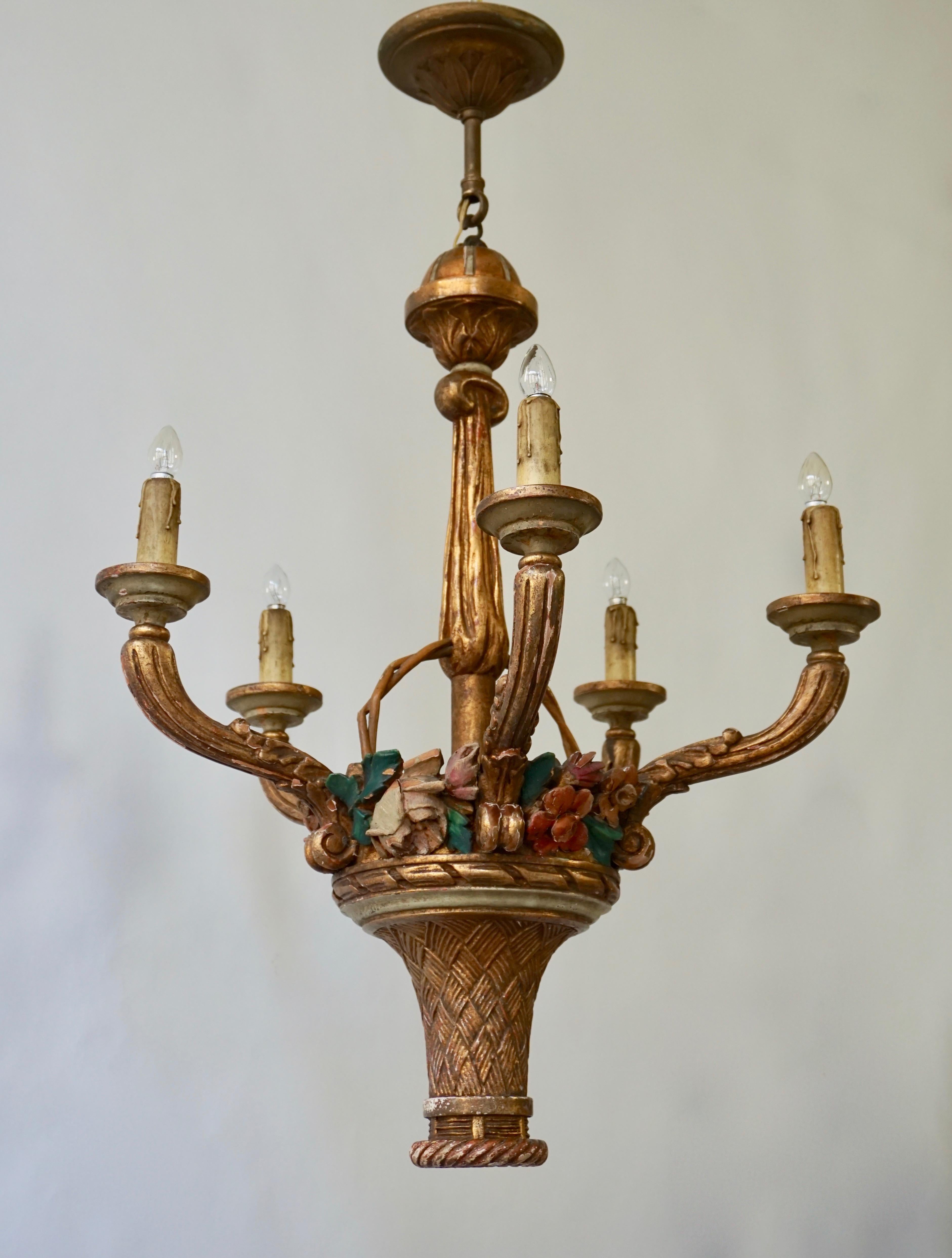 Mid-Century Modern Italian Giltwood Chandelier with Flowers For Sale