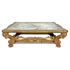 Table basse italienne en bois doré avec plateau en miroir